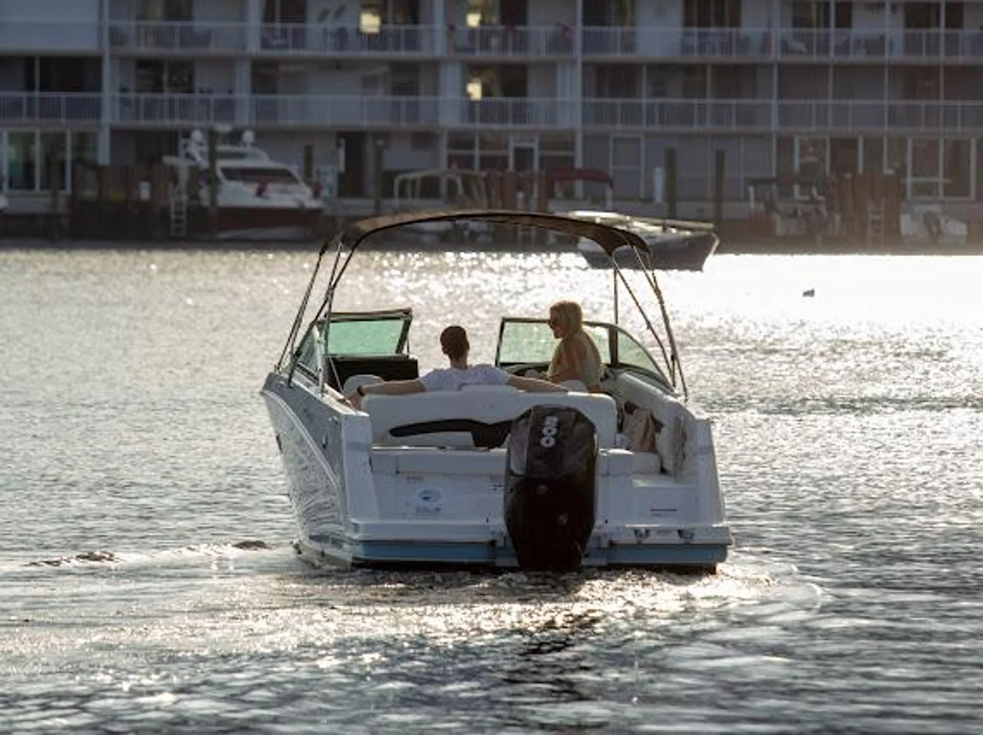 FOUR WINNS HD 200 in Hollywood, FL — photo 2