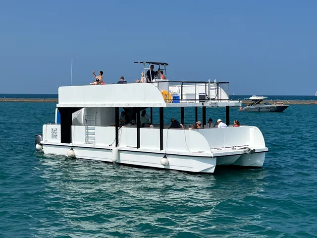 Rent a Chicago Catamaran catamaran in Chicago, IL near me