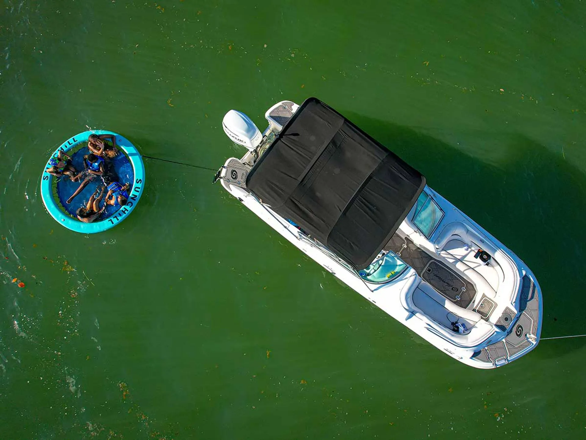 🌴 Cruise Miami Like a Local — Aboard this 25ft Hurricane