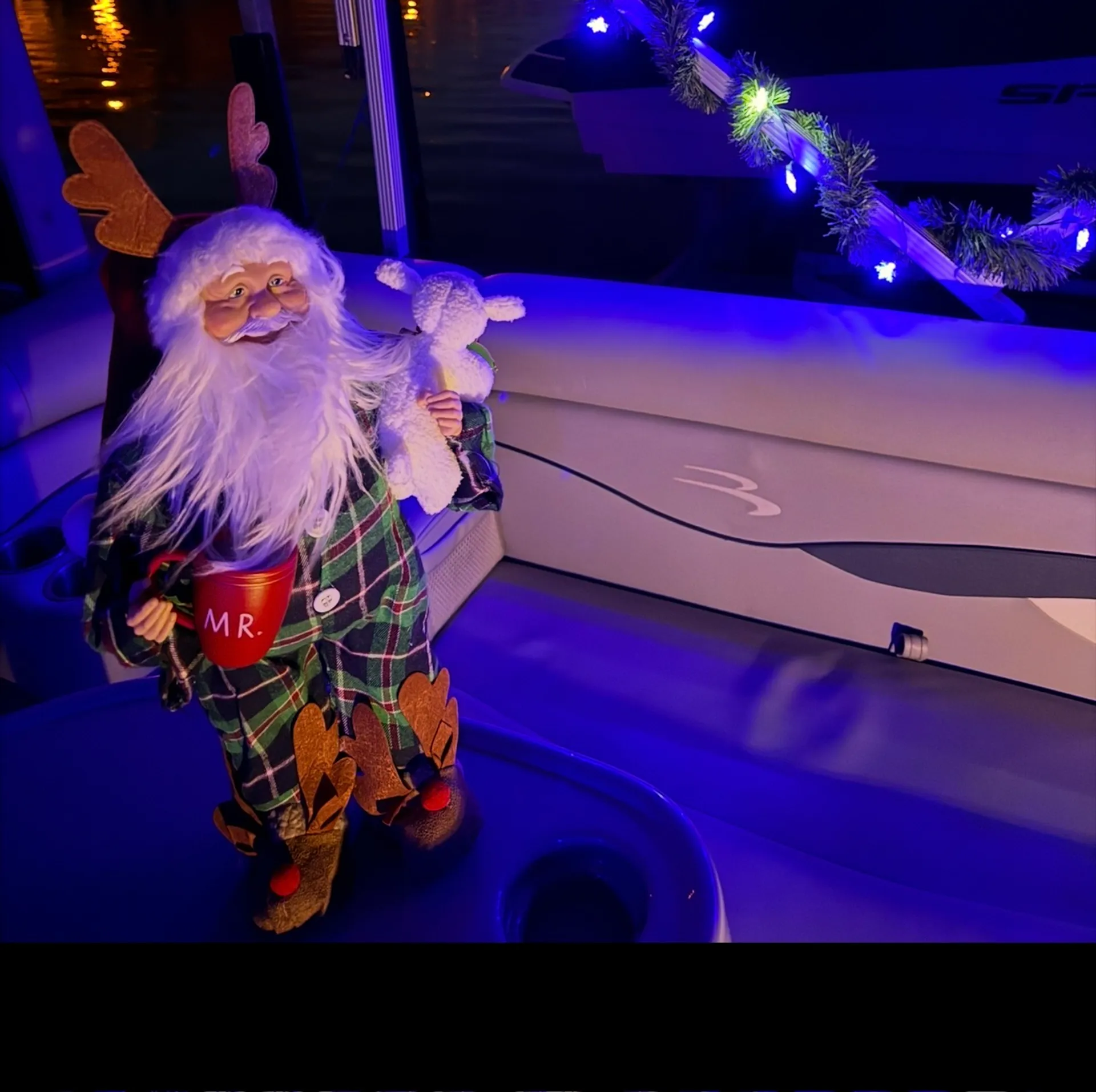 Christmas Lights Boat • 22' Bennington Pontoon — Lake Lewisville 