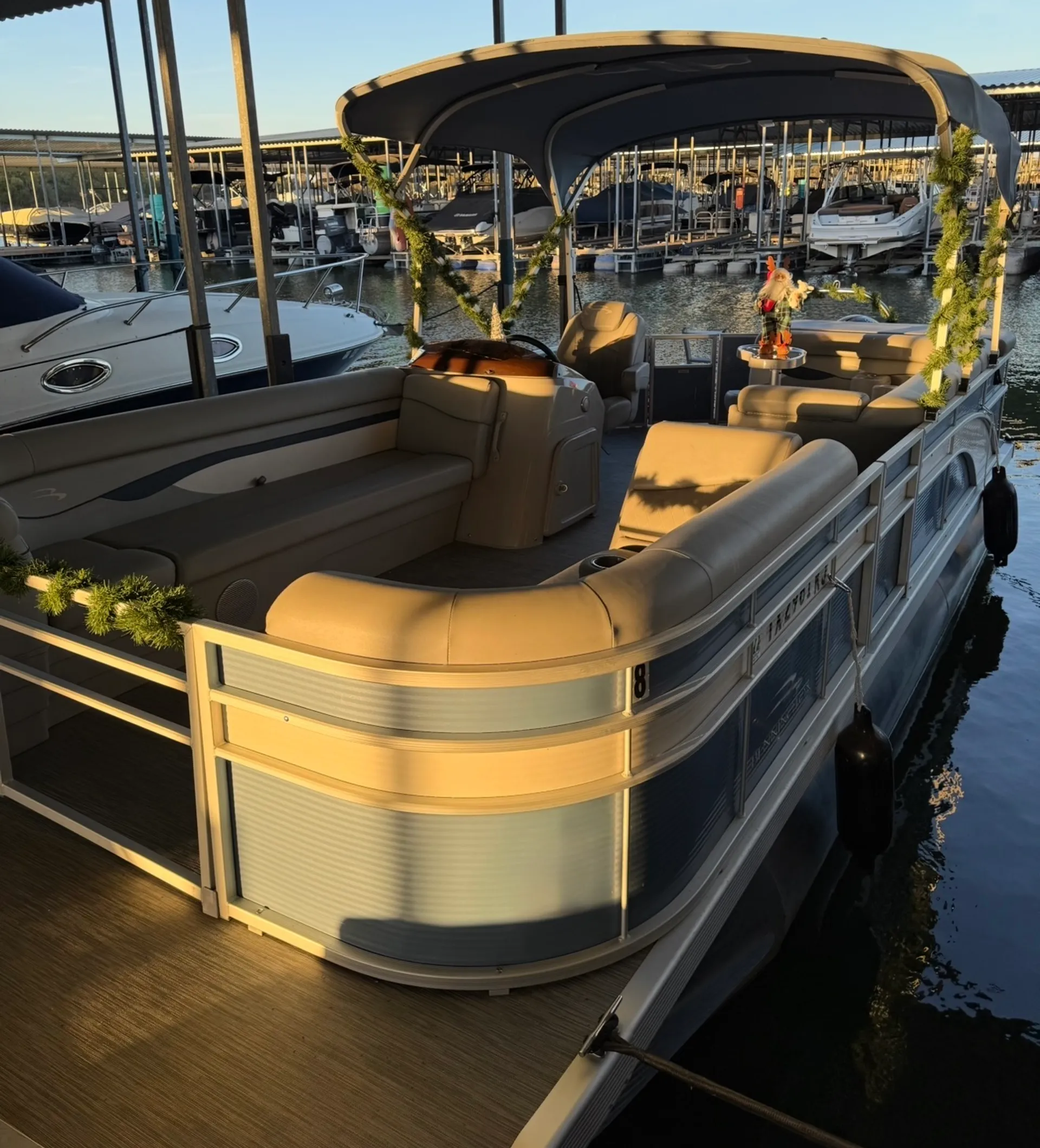Christmas Lights Boat • 22' Bennington Pontoon — Lake Lewisville 