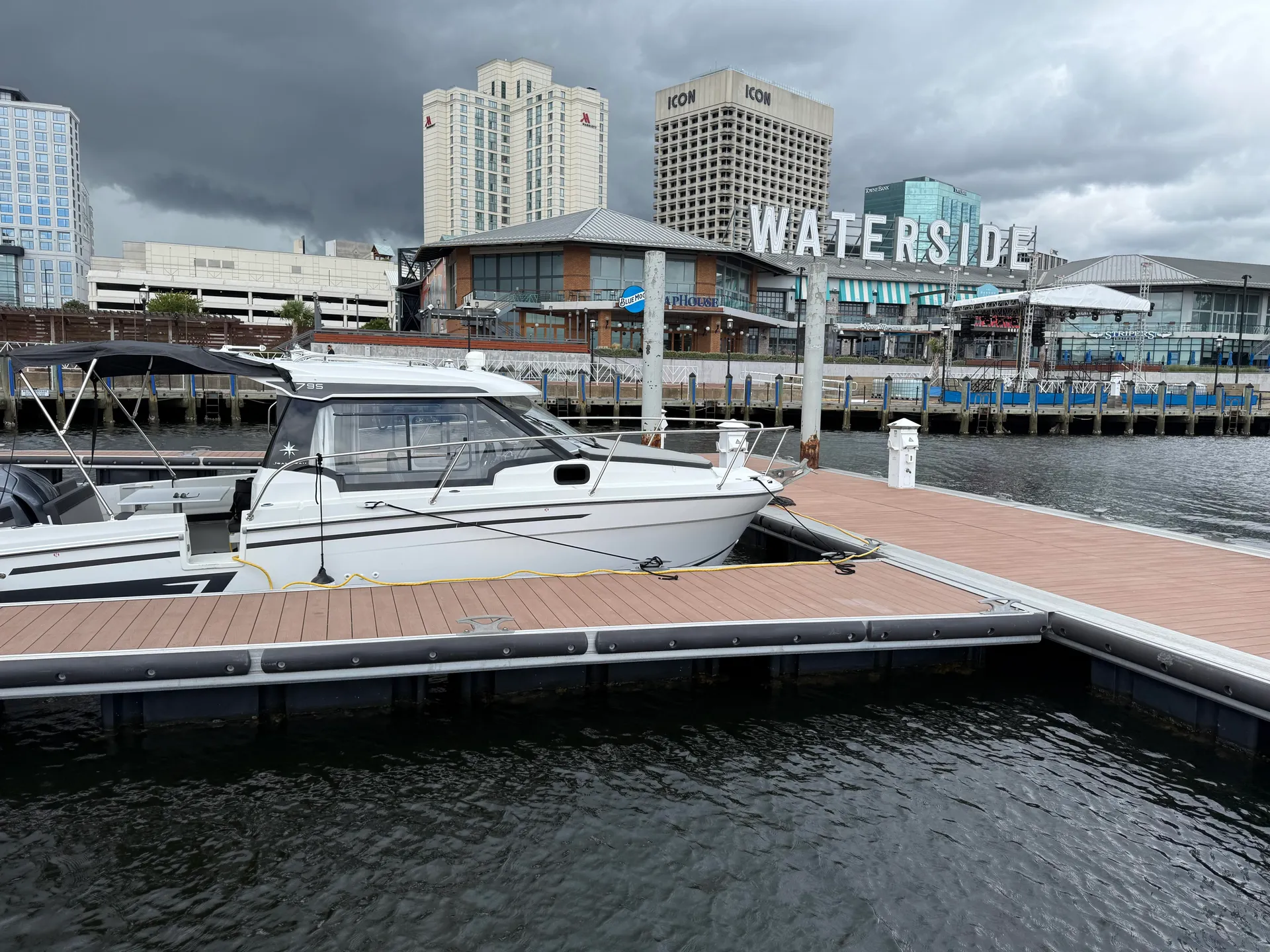 Trailer kept Yacht. Can deliver to any boat ramp in Hampton Roads!