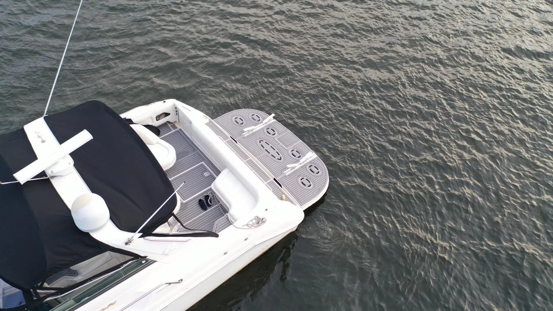 Sea Ray 50ft Sundancer Luxury Yacht Charter – Miami