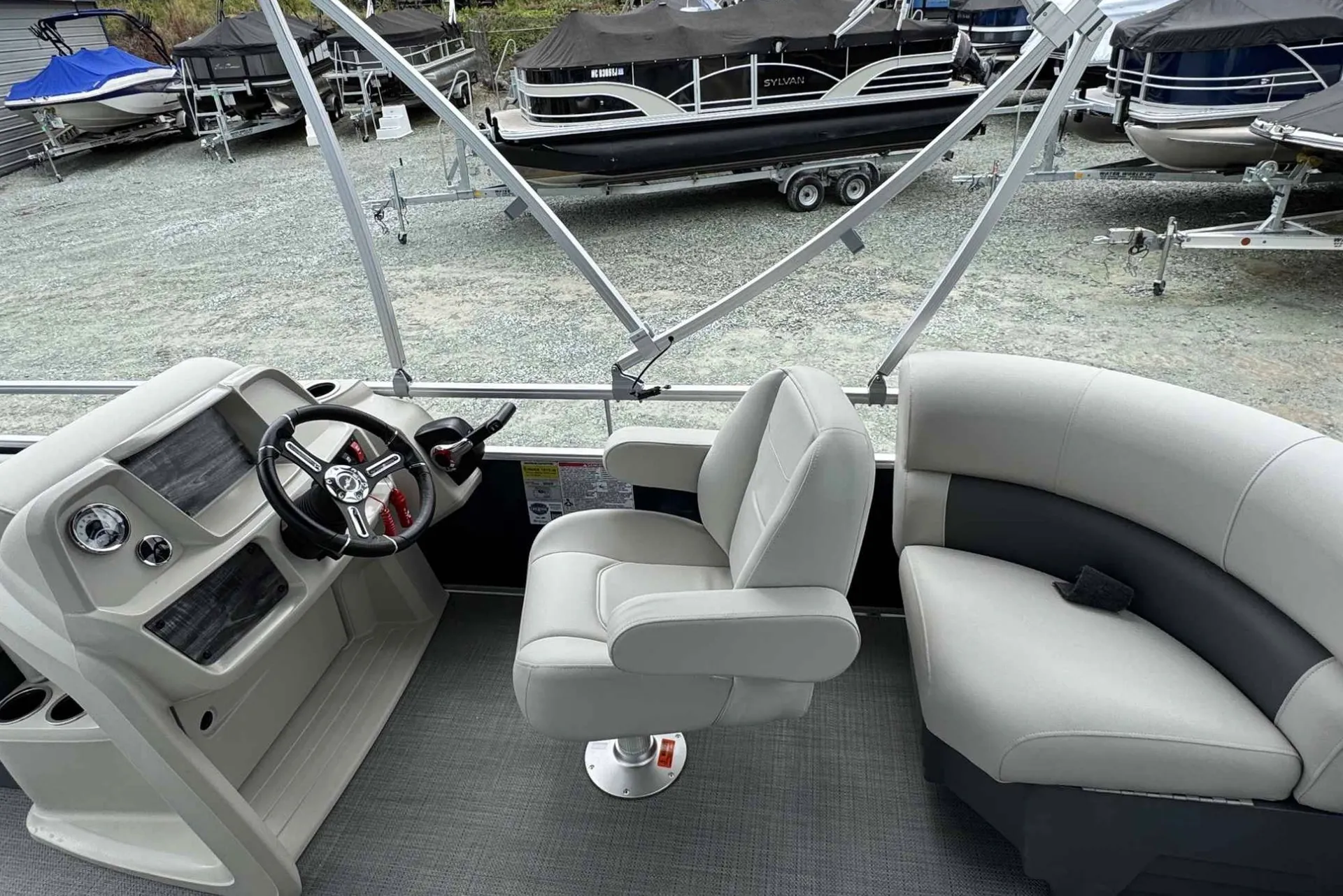 SunChaser 18' Vista Fish Pontoon – Available on Lake Livingston!