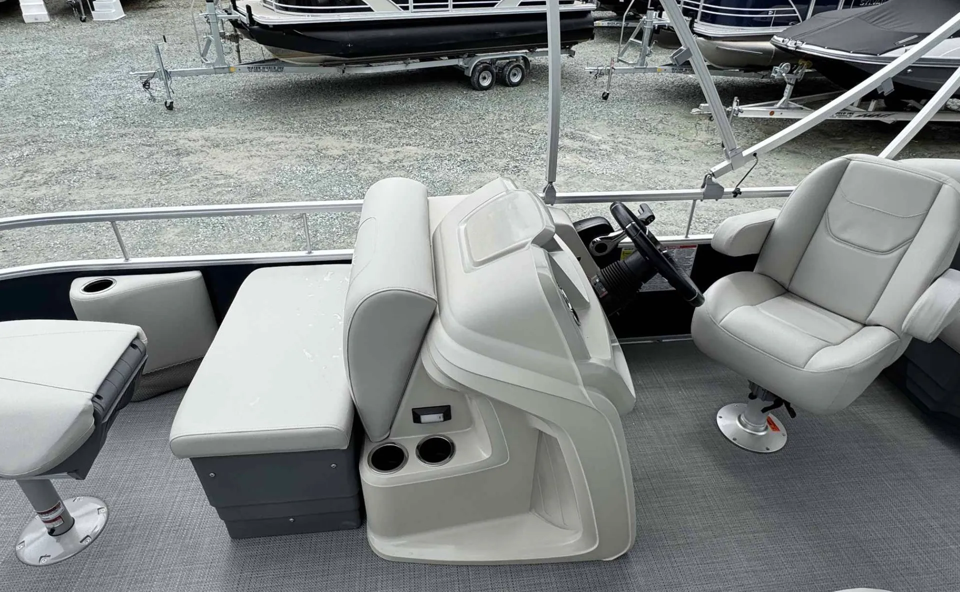 SunChaser 18' Vista Fish Pontoon – Available on Lake Livingston!