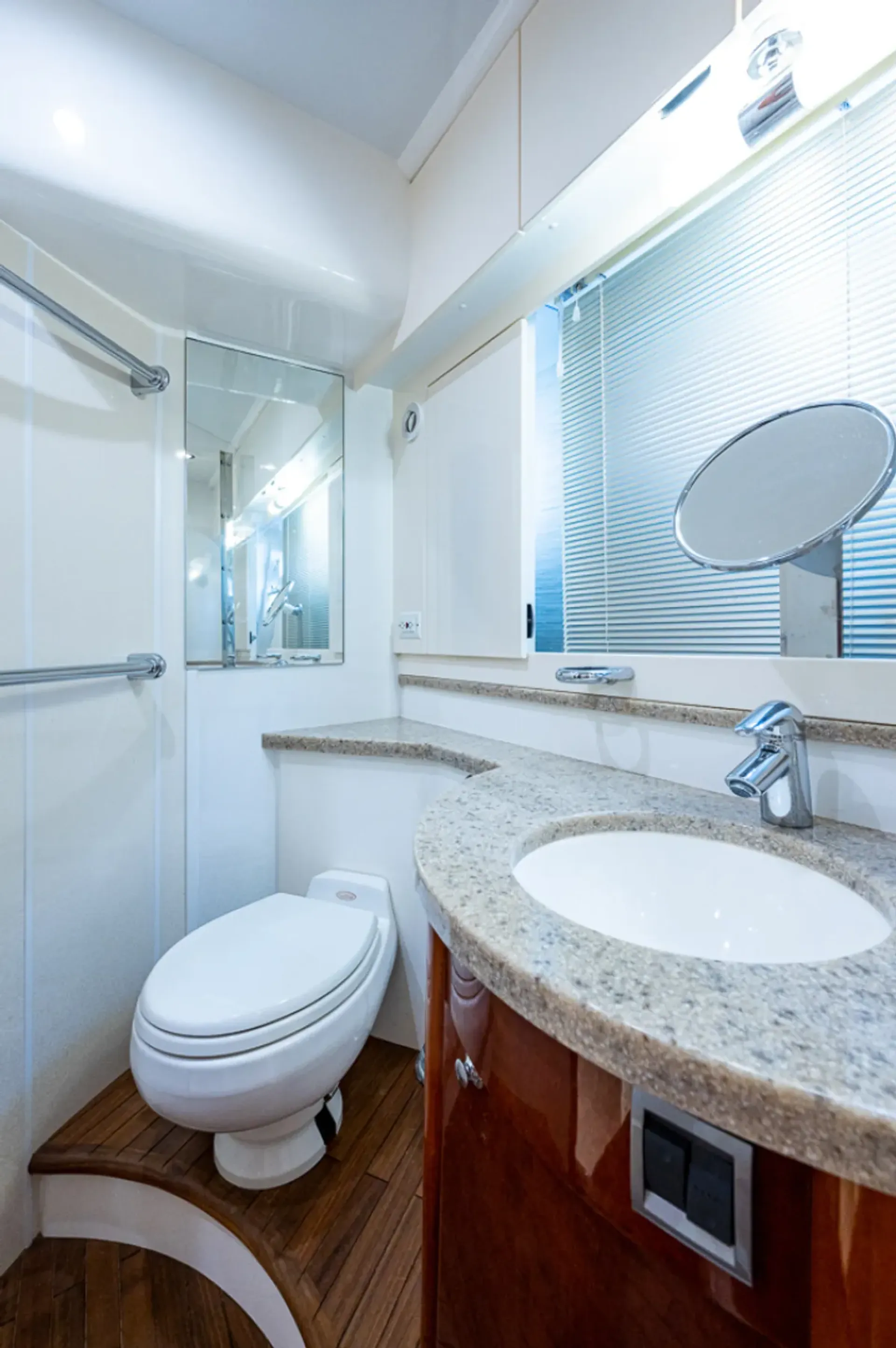 Fairline Yacht 65 GT