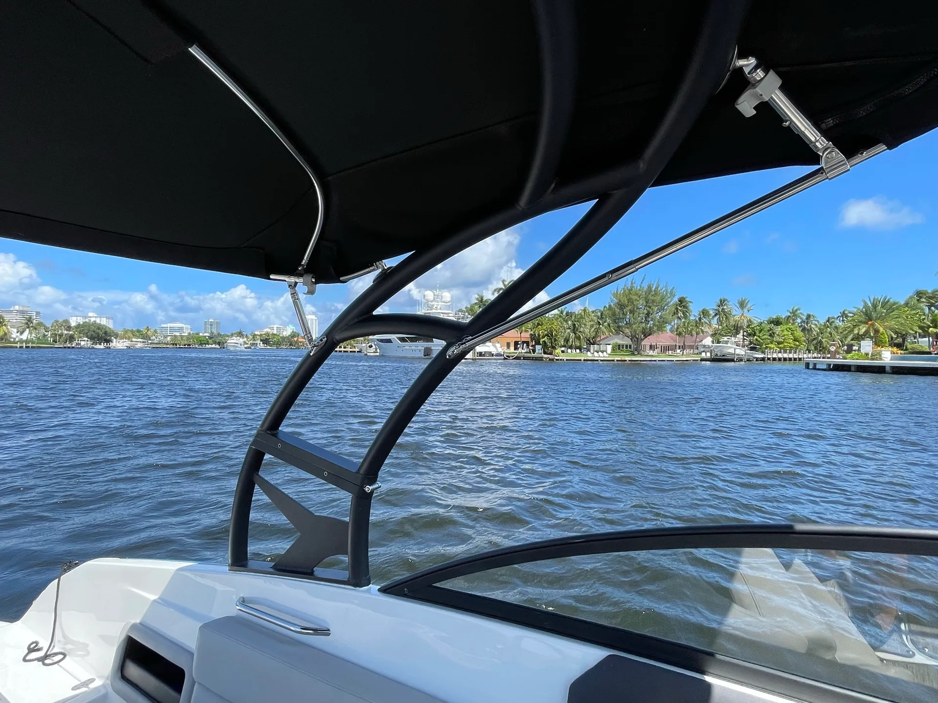 Rinker Boats QX 18 OB in Hollywood, FL — photo 9