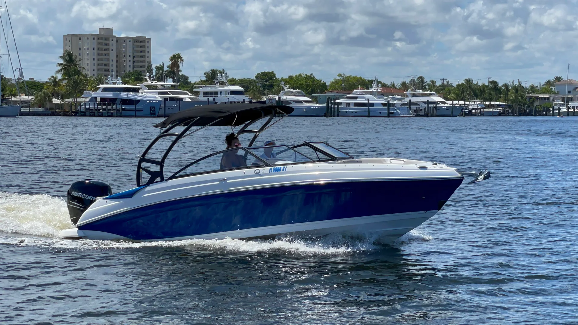 Rinker Boats QX 18 OB in Hollywood, FL — photo 4