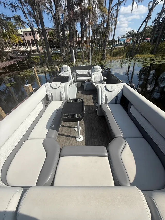 Rent a GODFREY MARINE pontoon in Windermere, FL near me