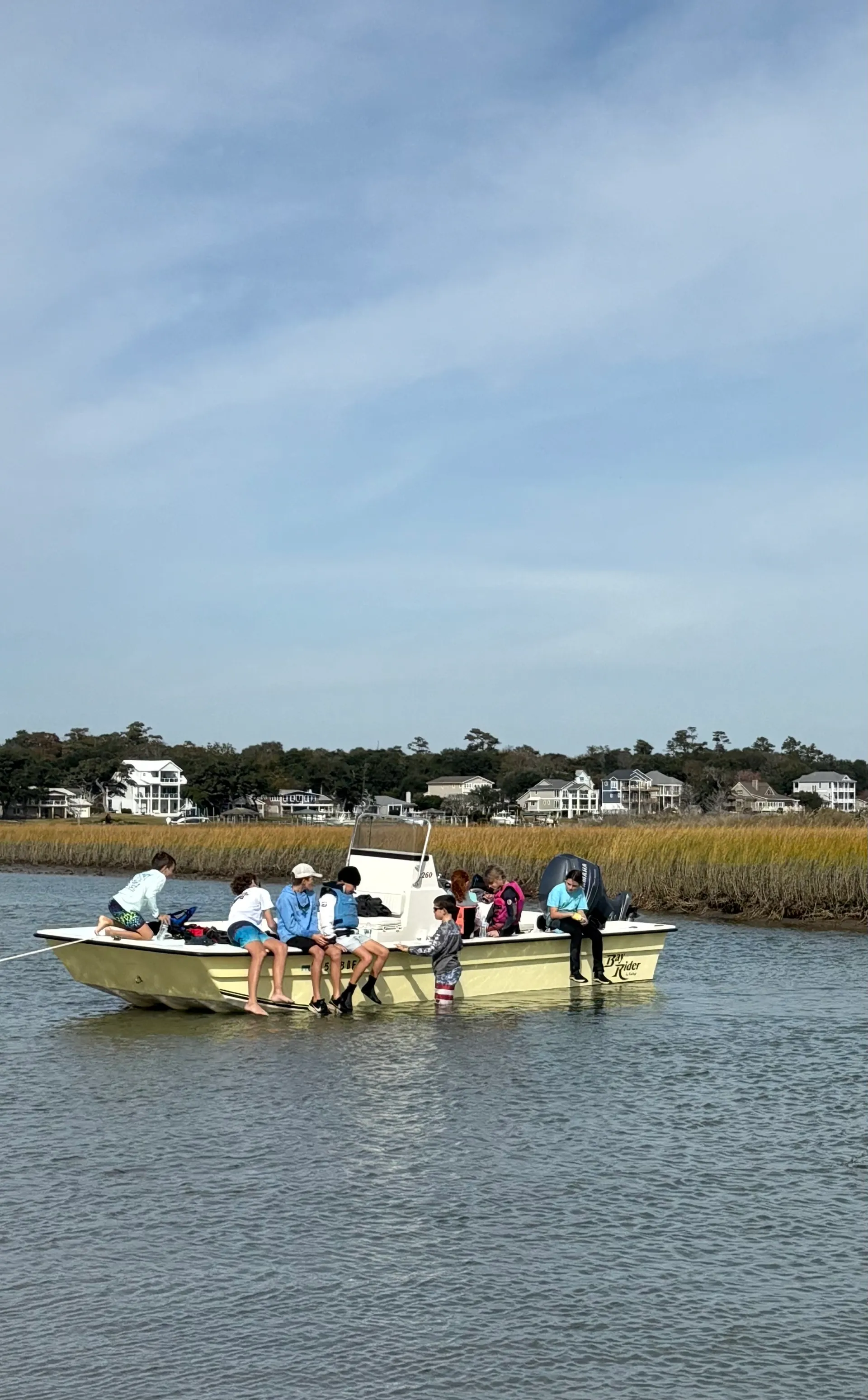 Adventures, sightseeing or fishing with Capt. Jaime on 22' Bay rider 