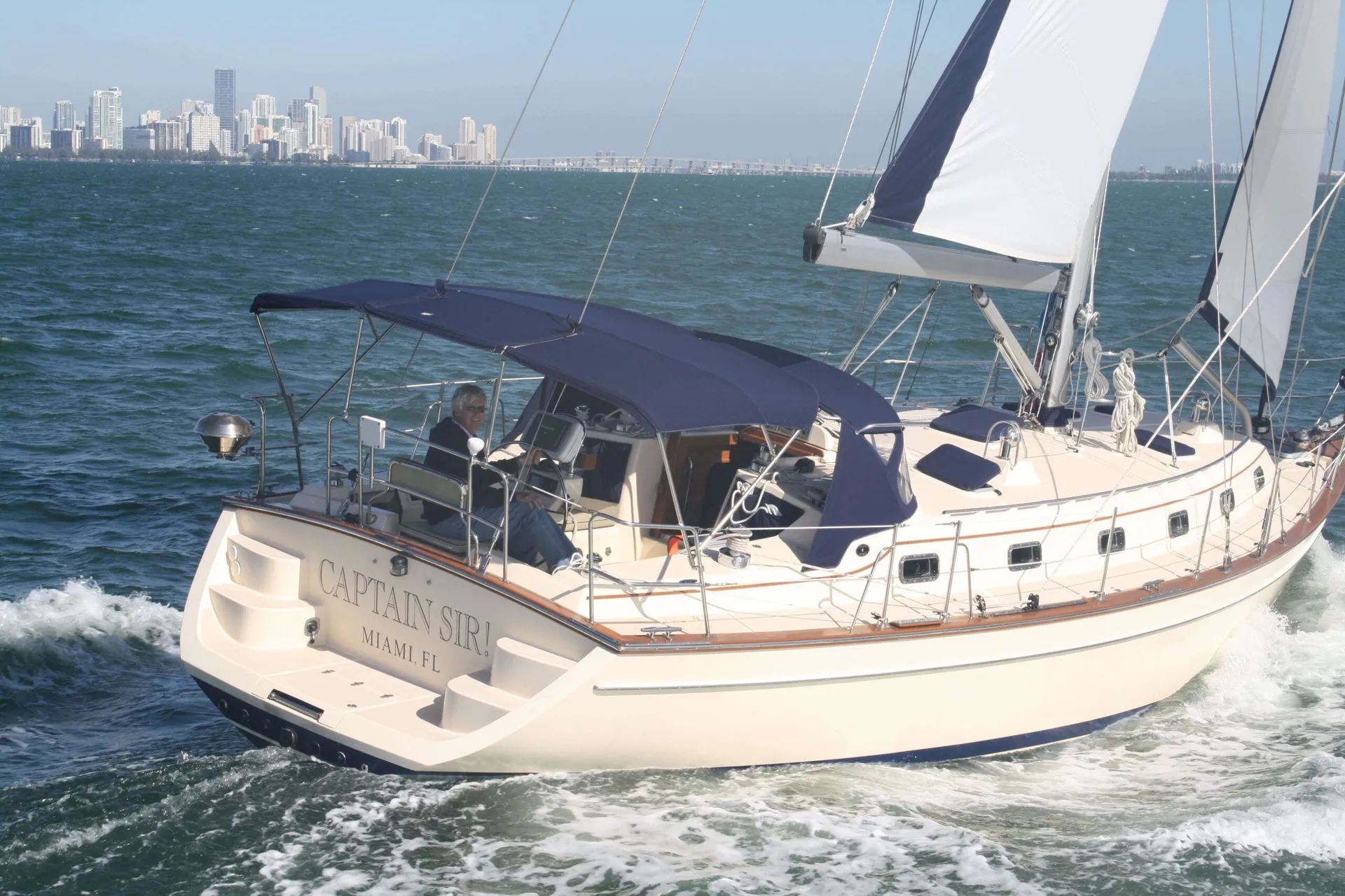 Custom Island Packet 46 in Miami, FL — photo 8