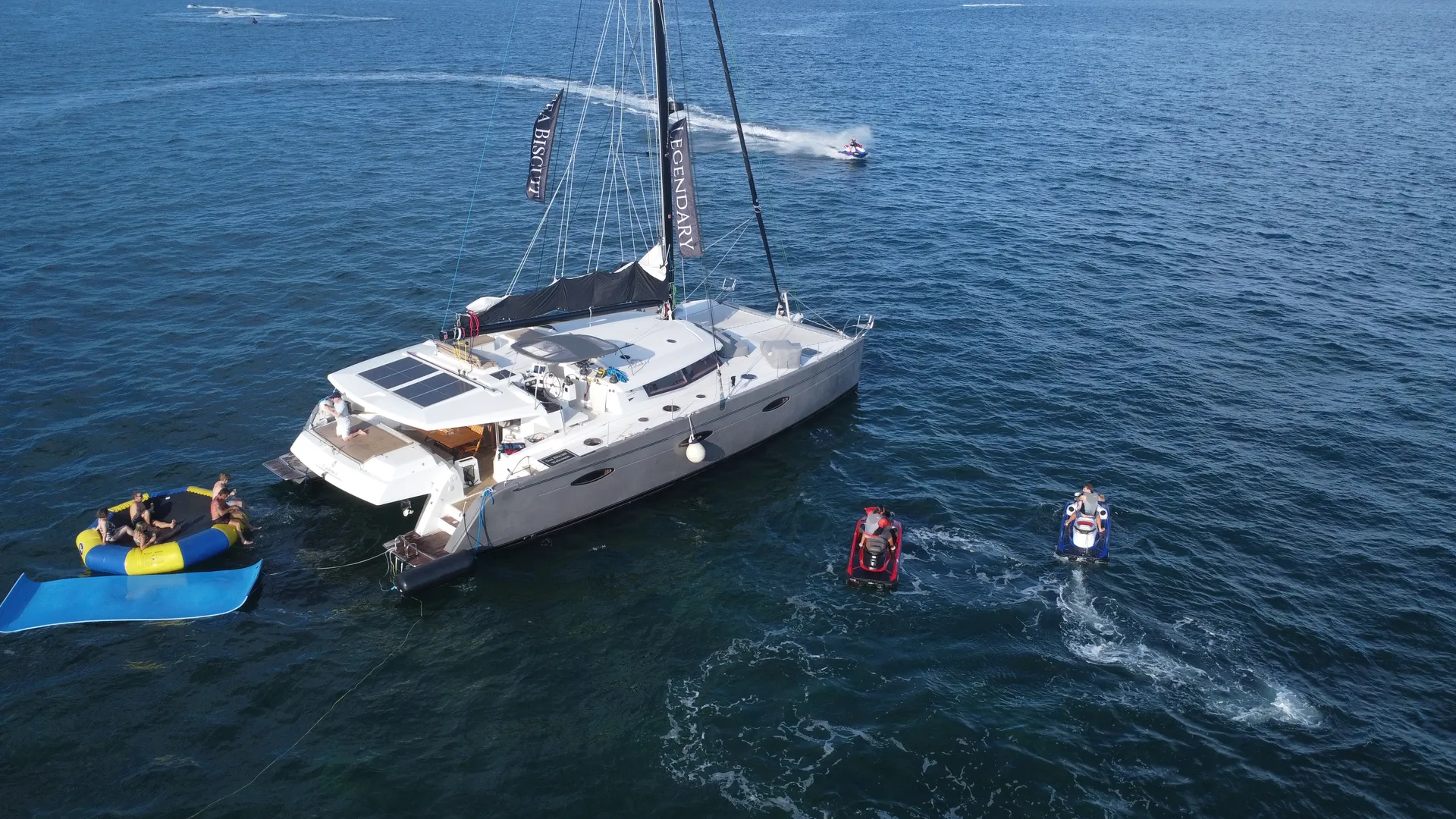 Most booked and best reviews for a reason. Enjoy the difference, 60ft