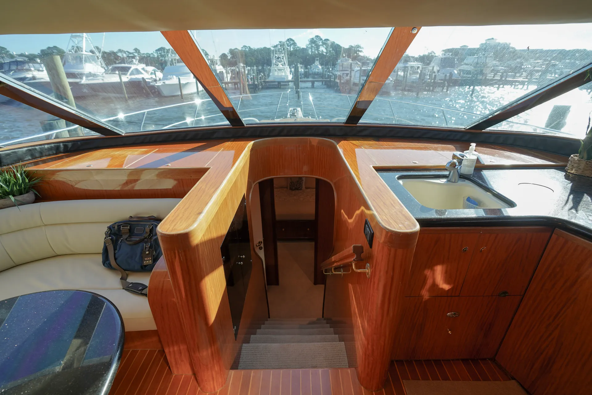 Private Luxury Yacht Available for Charter