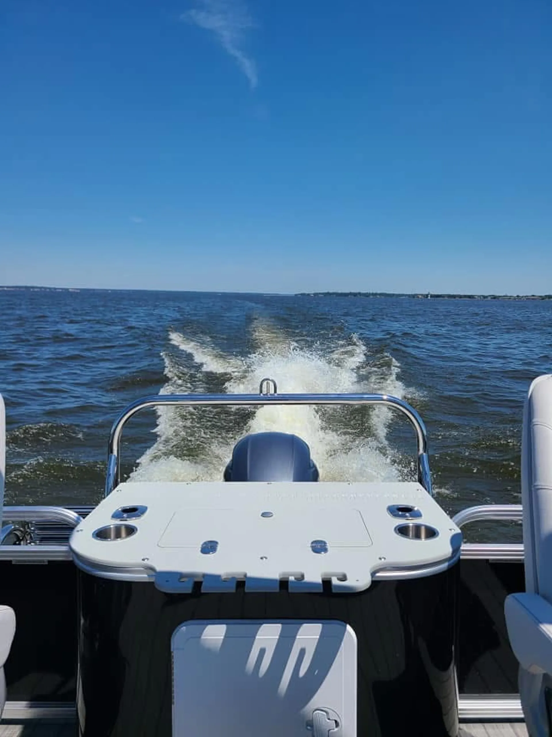AVALON PONTOONS CATALINA REAR FISH 2585RF in Montgomery, TX — photo 6