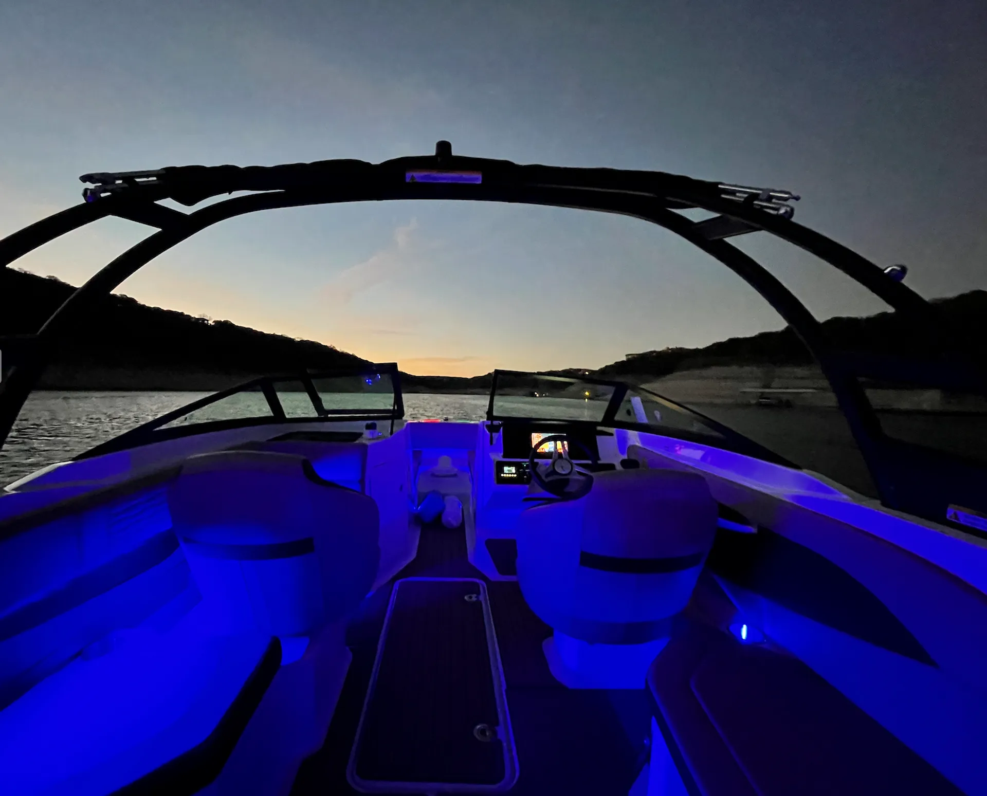 SEA RAY BOATS SPX 210 in Lakeway, TX
