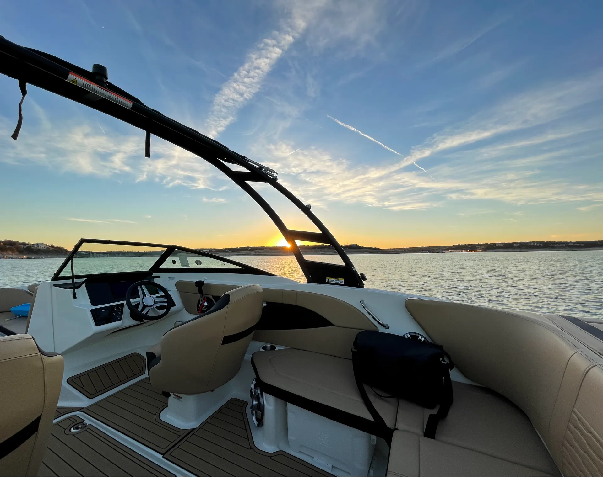 SEA RAY BOATS SPX 210 in Lakeway, TX — photo 3