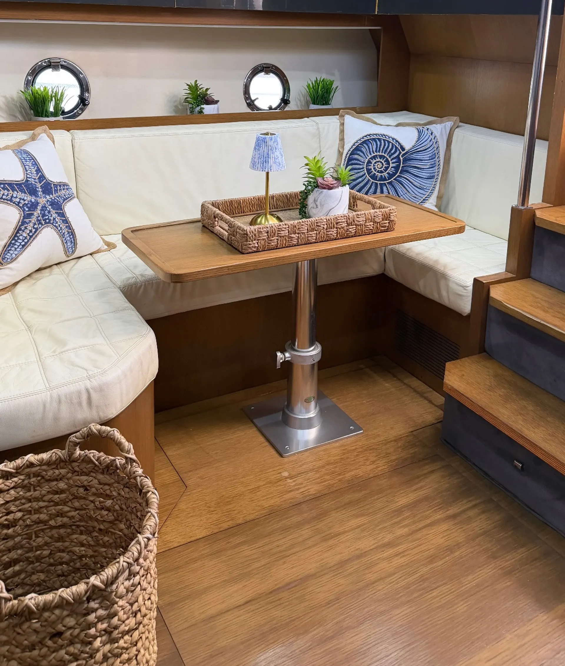 Luxury 44’ Azimut Atlantis – Miami Yacht for Parties, Tours & VIP Char