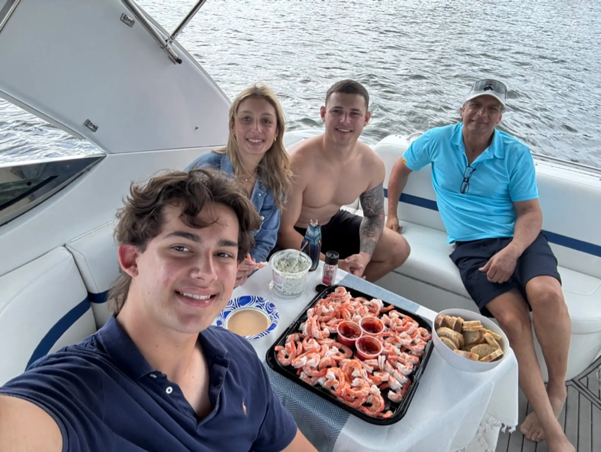 🚤 Bachelorette party|
 Yacht Charter | Sandbar party; Sunset Cruises