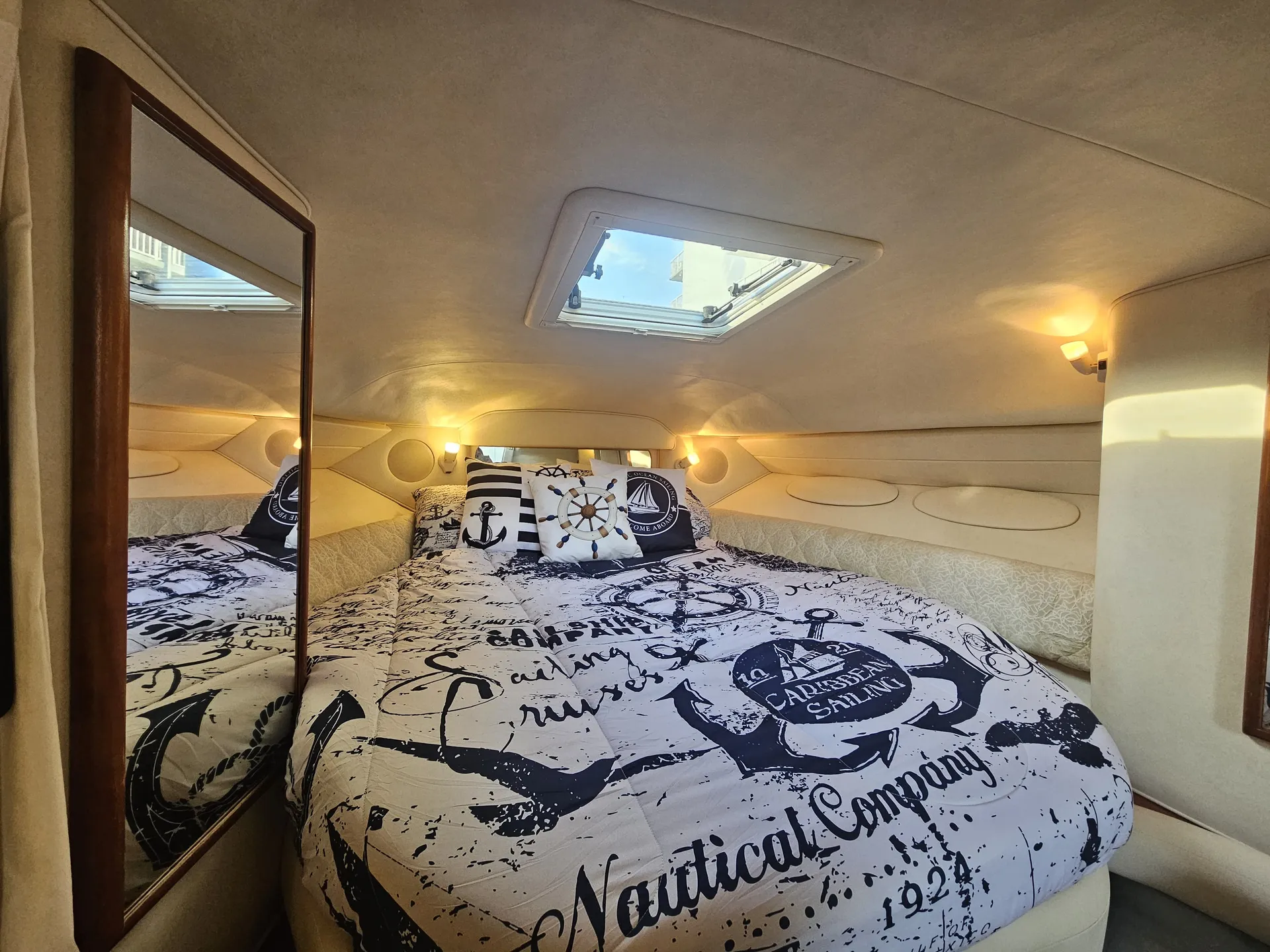 ⭐ Luxury 34ft Sea Ray – Miami Bay &amp; Sandbar Cruise.🛥️  