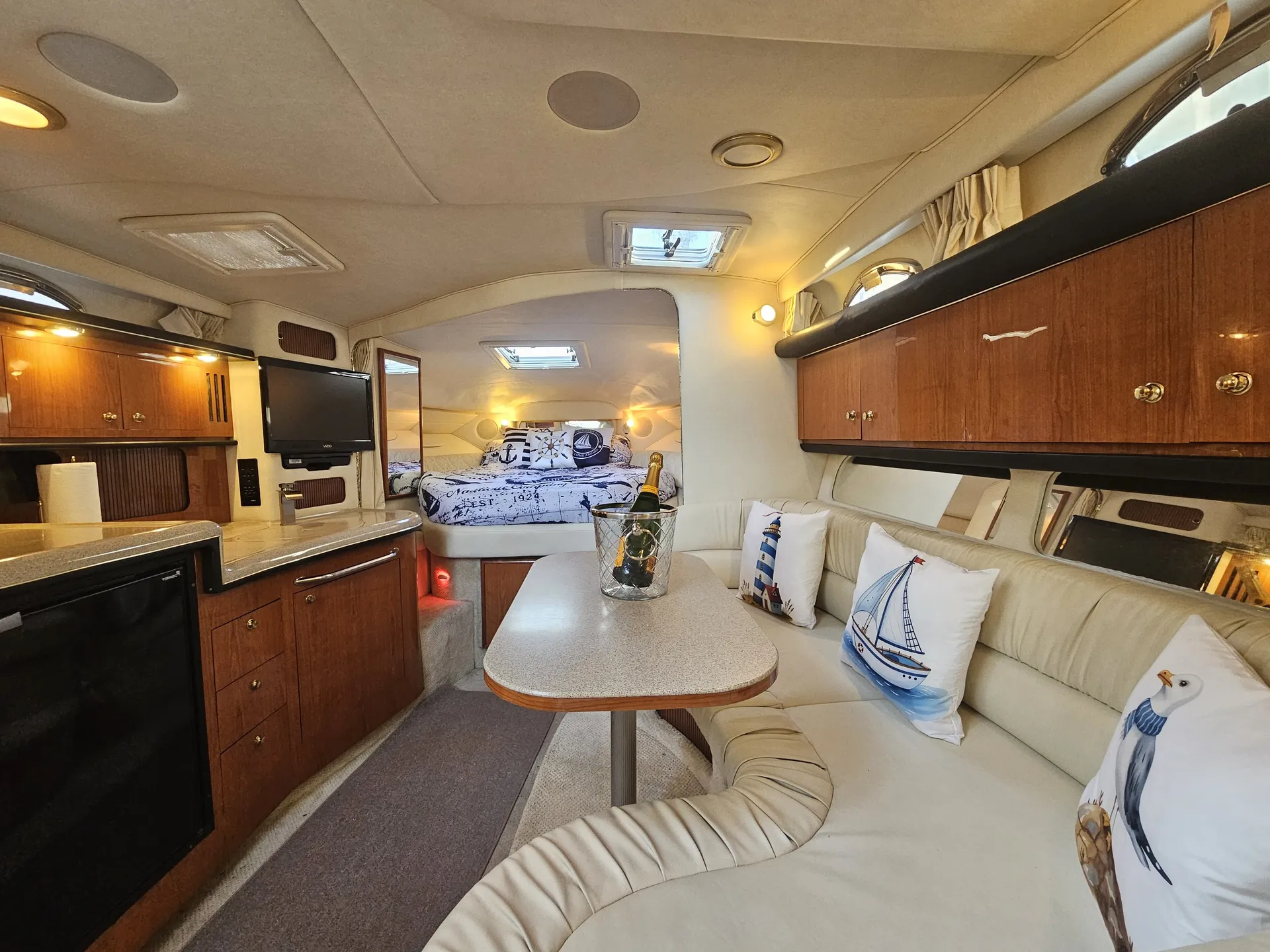 ⭐ Luxury 34ft Sea Ray – Miami Bay &amp; Sandbar Cruise.🛥️  