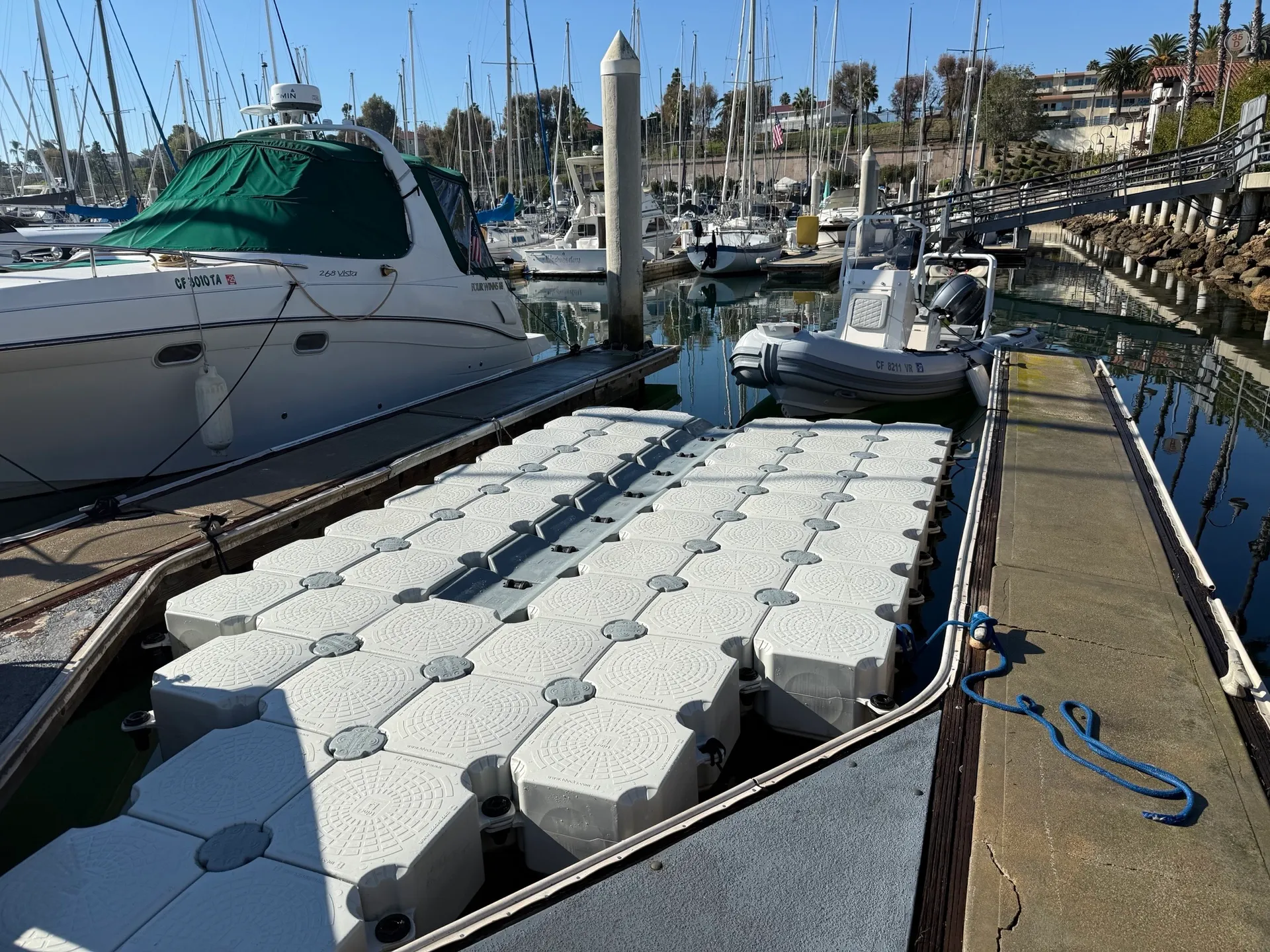 HIGHFIELD INFLATABLES OM 500 HYPALON in Los Angeles, CA — photo 3