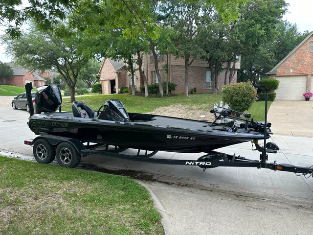 Rent a NITRO BY TRACKER MARINE bass boat in Lewisville, TX near me