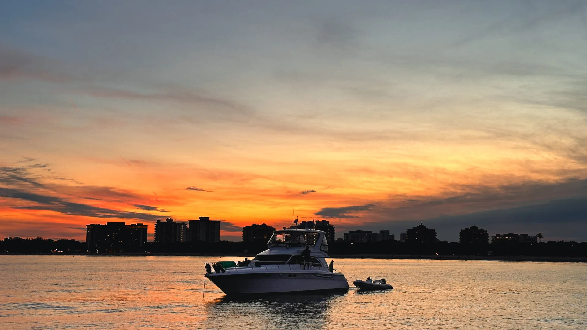 💎51' Two-Story Yacht *Free Jetski with 6+ hour*