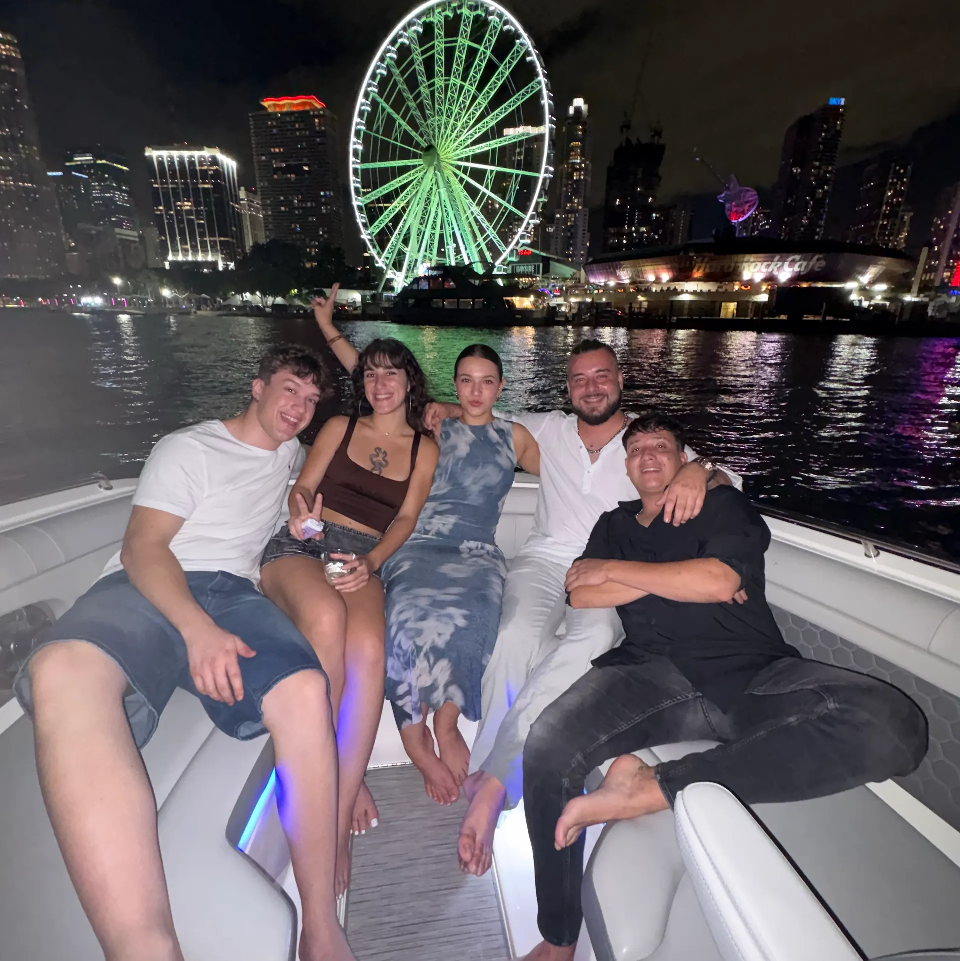 LUXURY MIAMI BOAT EXPERIENCE 🌴 -
🎉FREE HOUR ❗️NO HIDDEN FEES ❗️