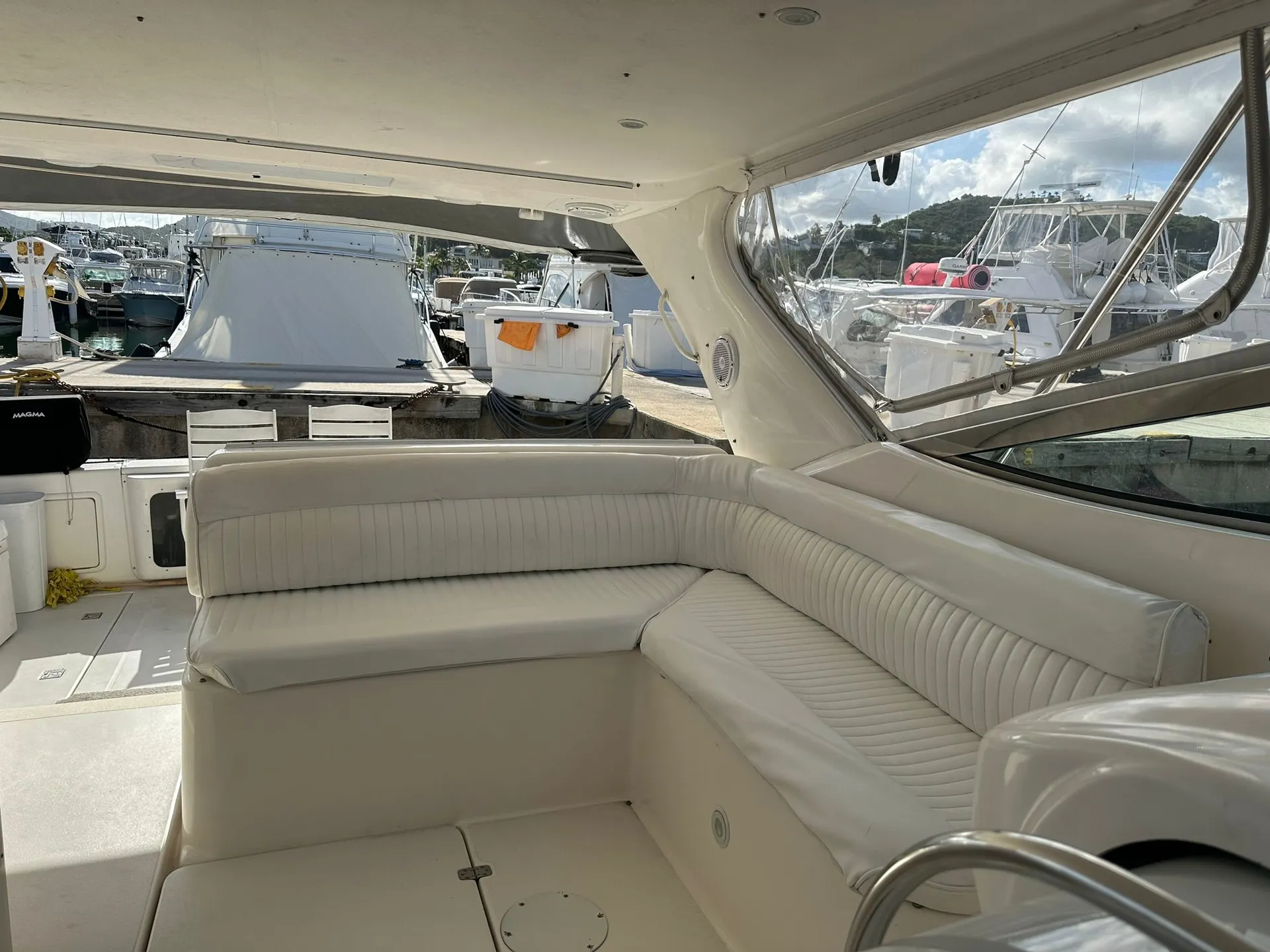 Riviera 40 best yacht to cruise to the local islands