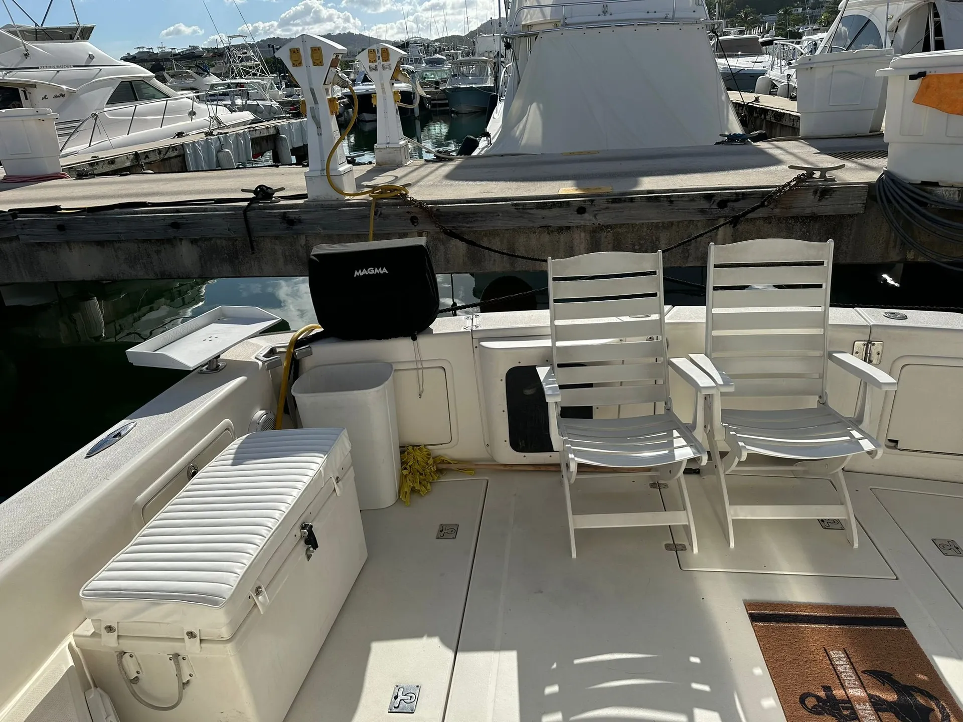 Riviera 40 best yacht to cruise to the local islands