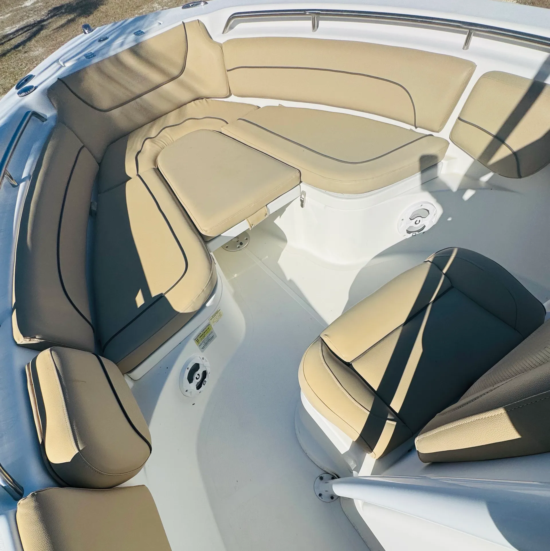 23ft Nautic Star Legacy. Multi day rentals. holds up to 10