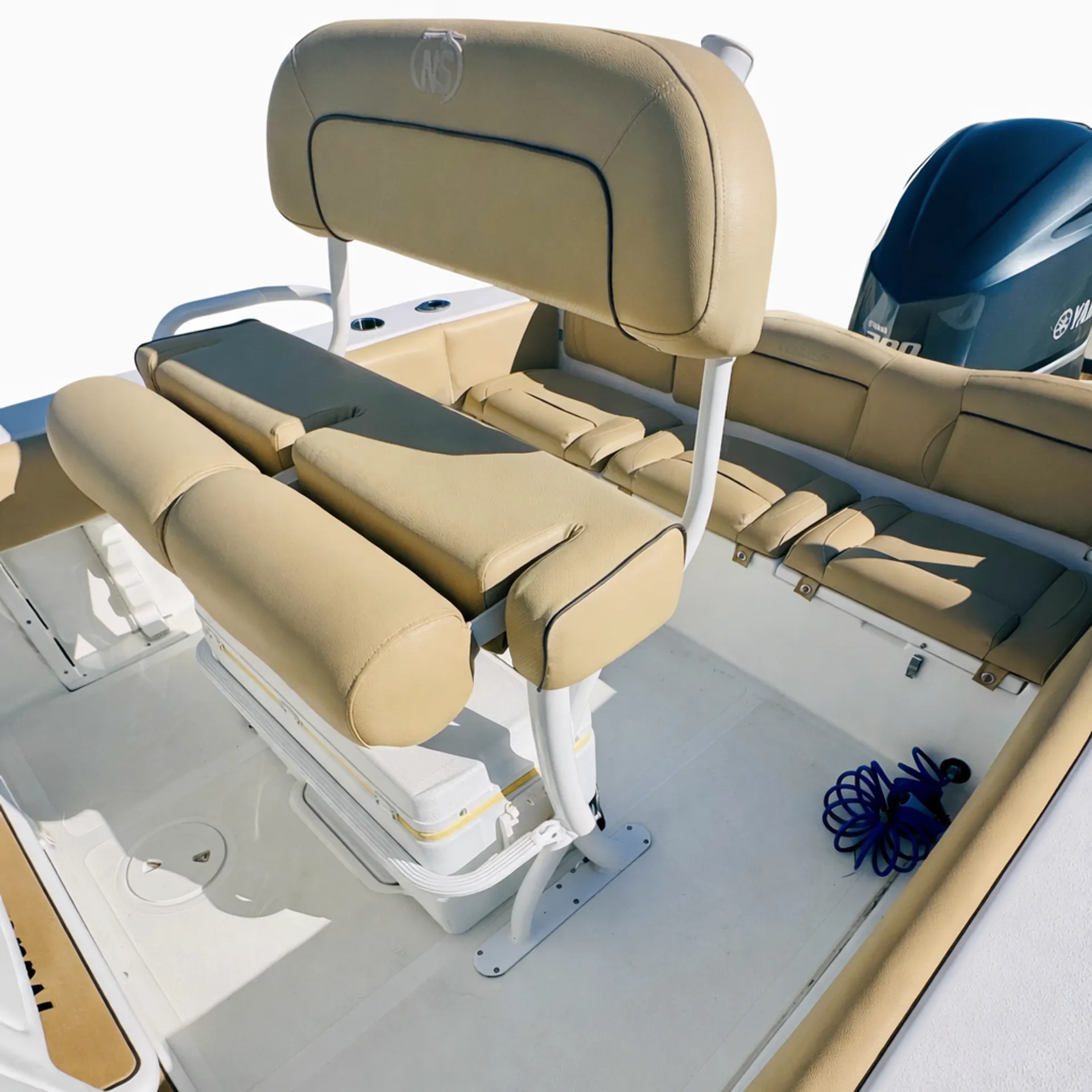 23ft Nautic Star Legacy. Multi day rentals. holds up to 10