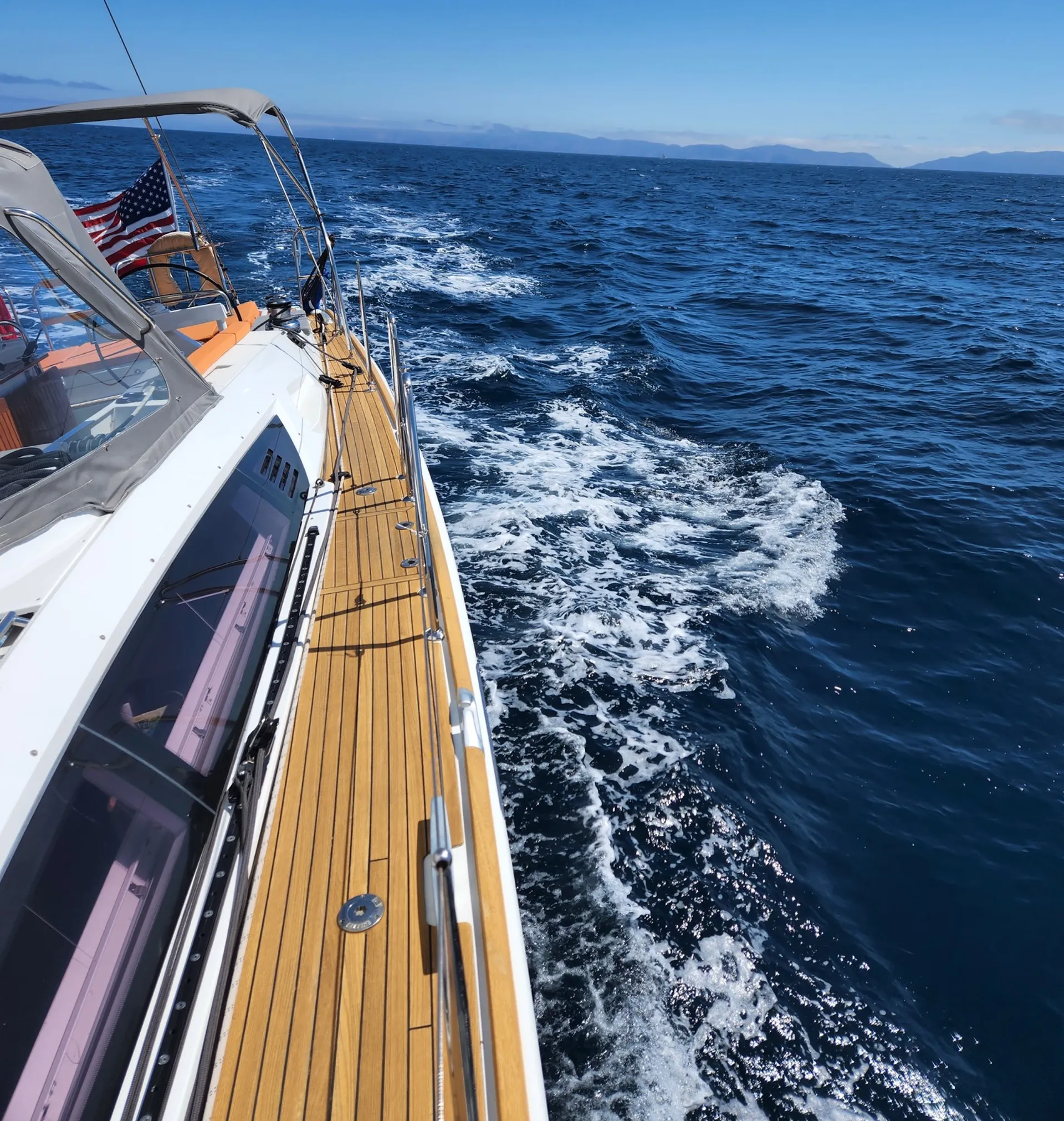 Escape the Ordinary - Discover Private Luxury Sailing on a Jeanneau 58