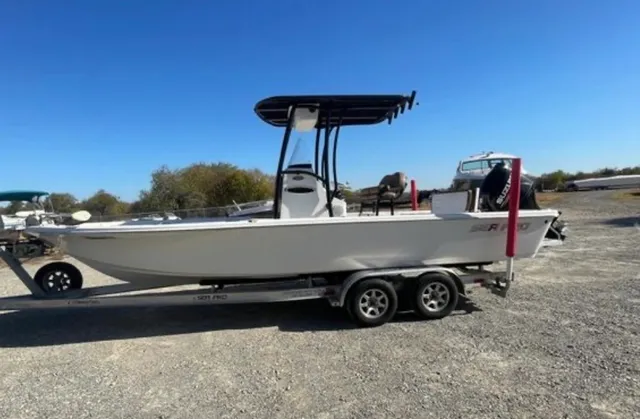 Rent a SEA PRO BOATS center console in Panama City, FL near me