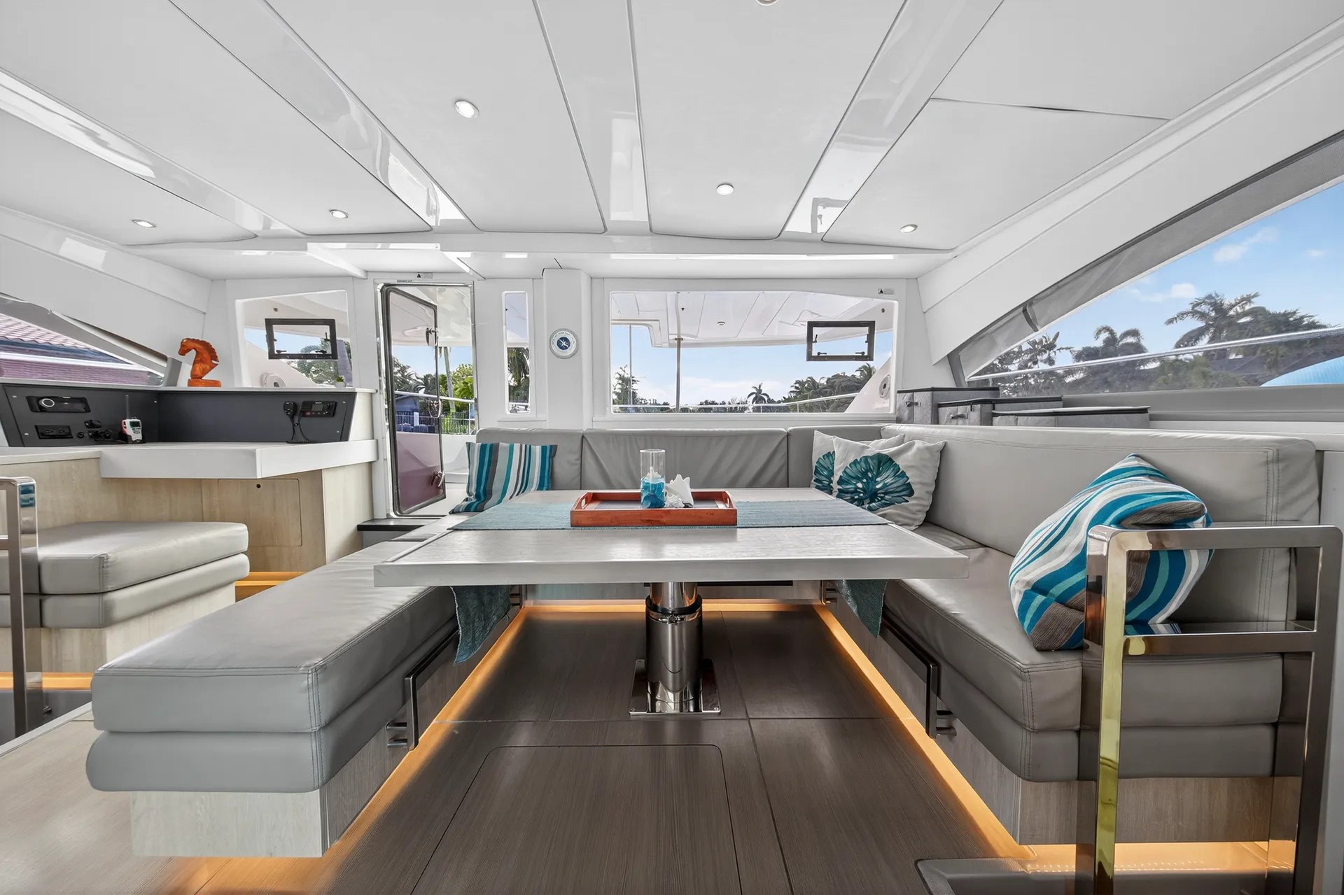 51' Luxury Power Catamaran