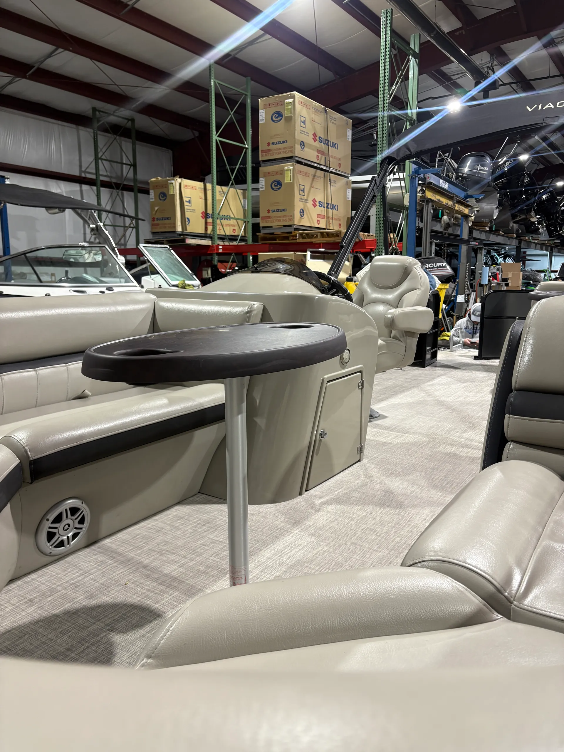 2019 22ft  South Bay Pontoon 224