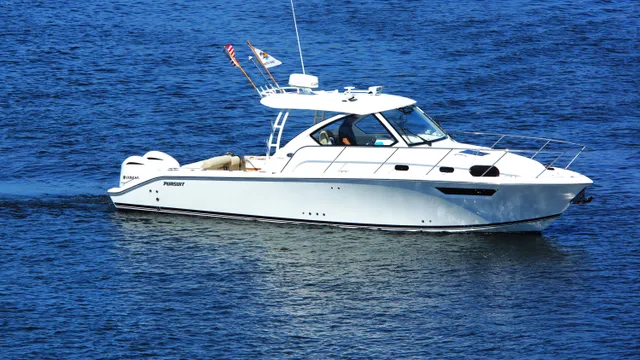 Rent a Pursuit motor yacht in Delray Beach, FL near me