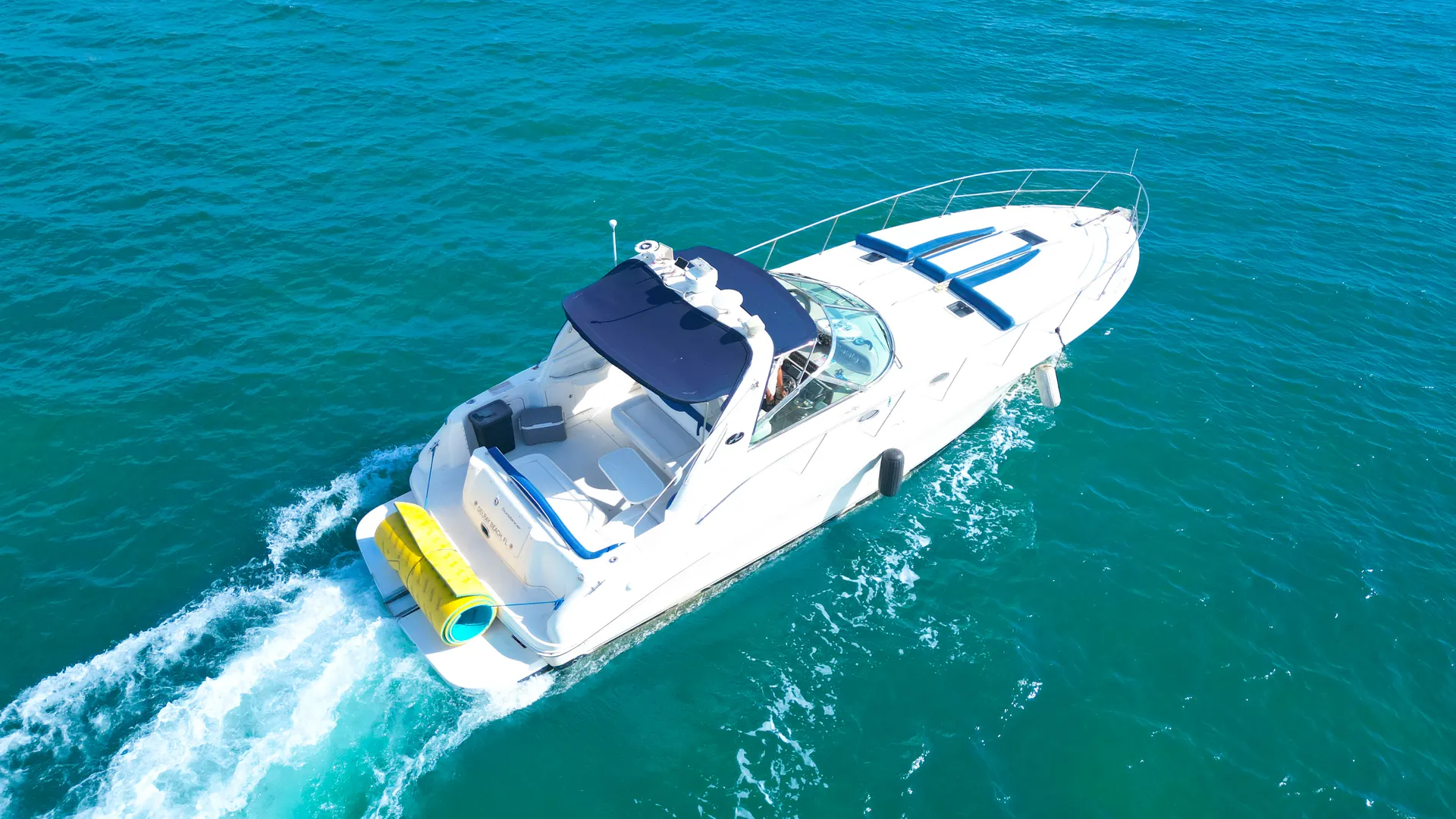 Enjoy "Venezzia" in Miami with Sundancer II 44FT!