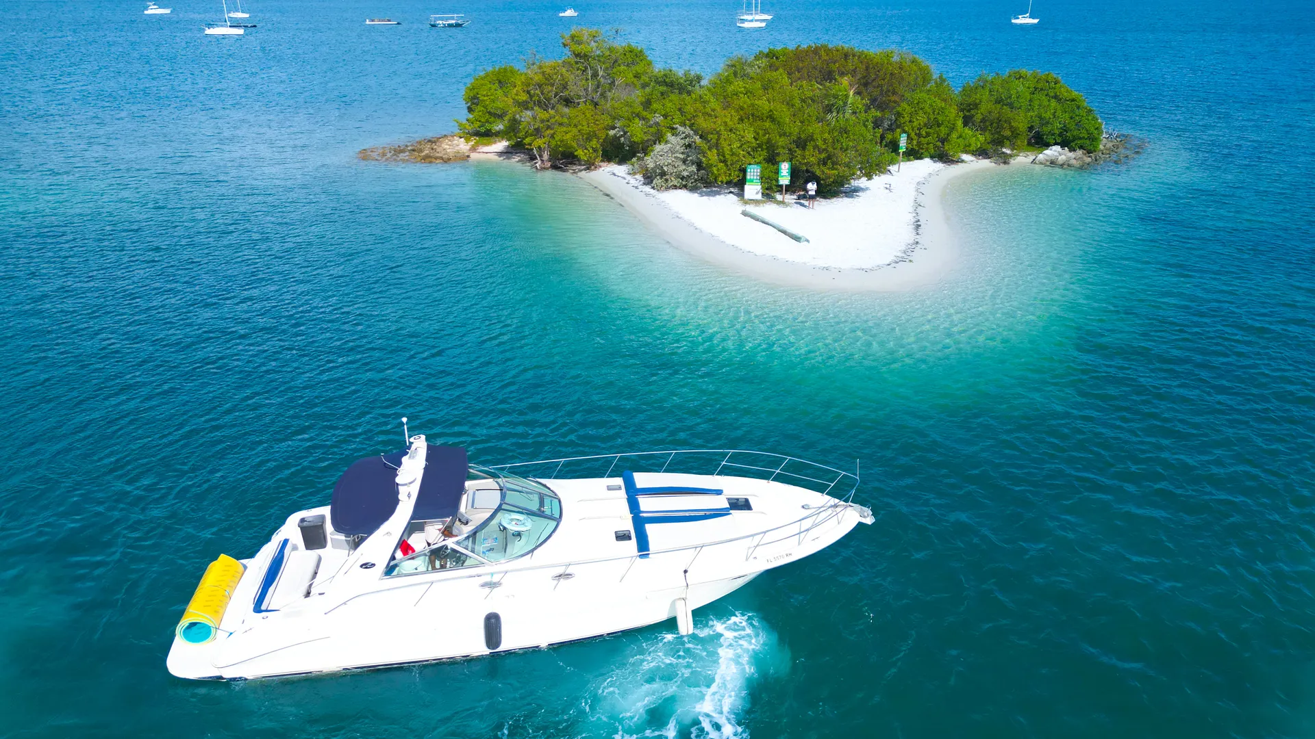 Enjoy "Venezzia" in Miami with Sundancer II 44FT!