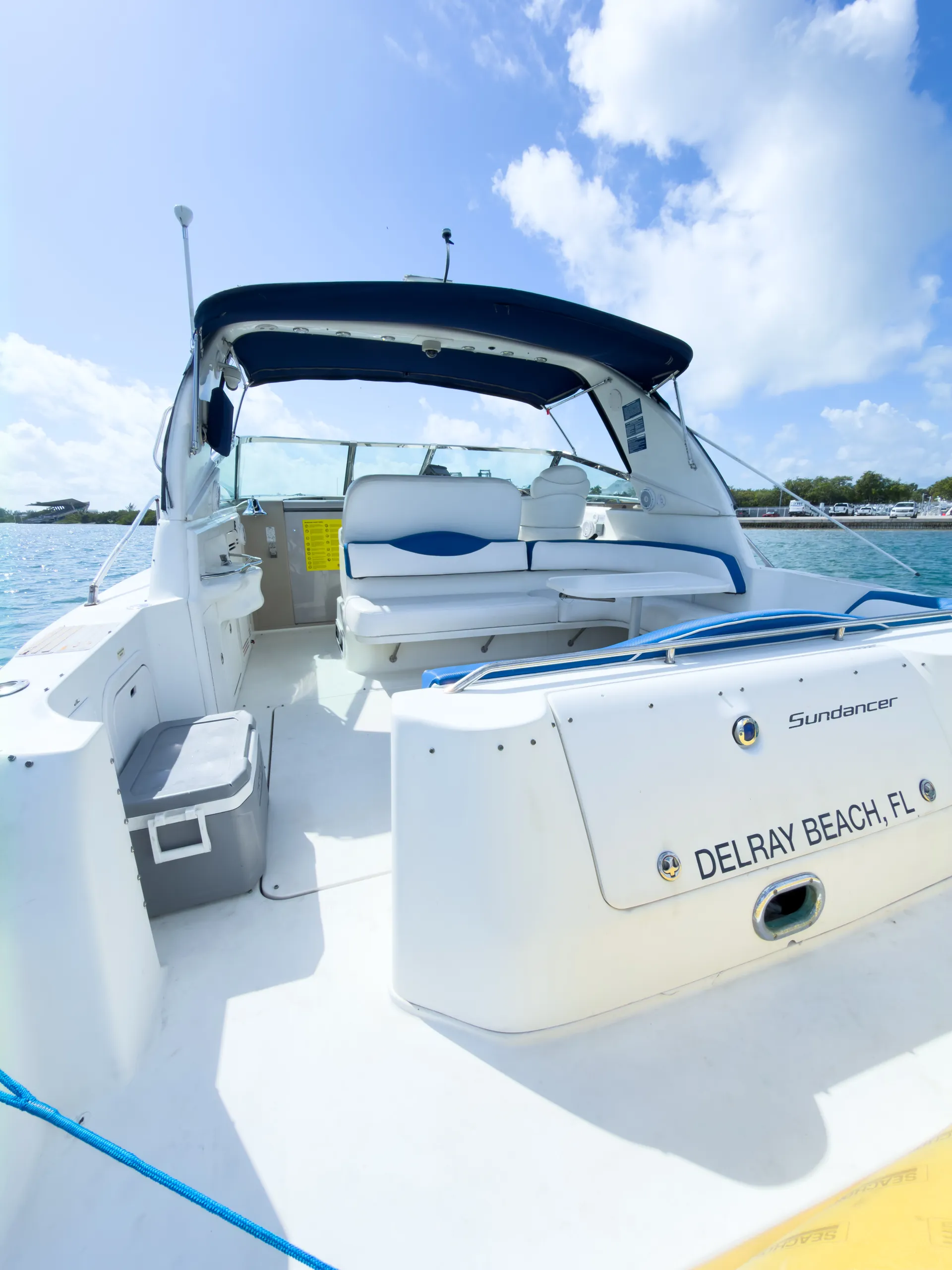 Enjoy "Venezzia" in Miami with Sundancer II 44FT!