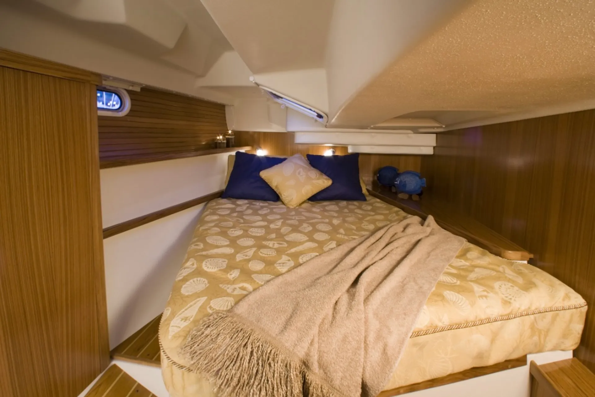 Beautiful 45’ Sailboat - Private Charter