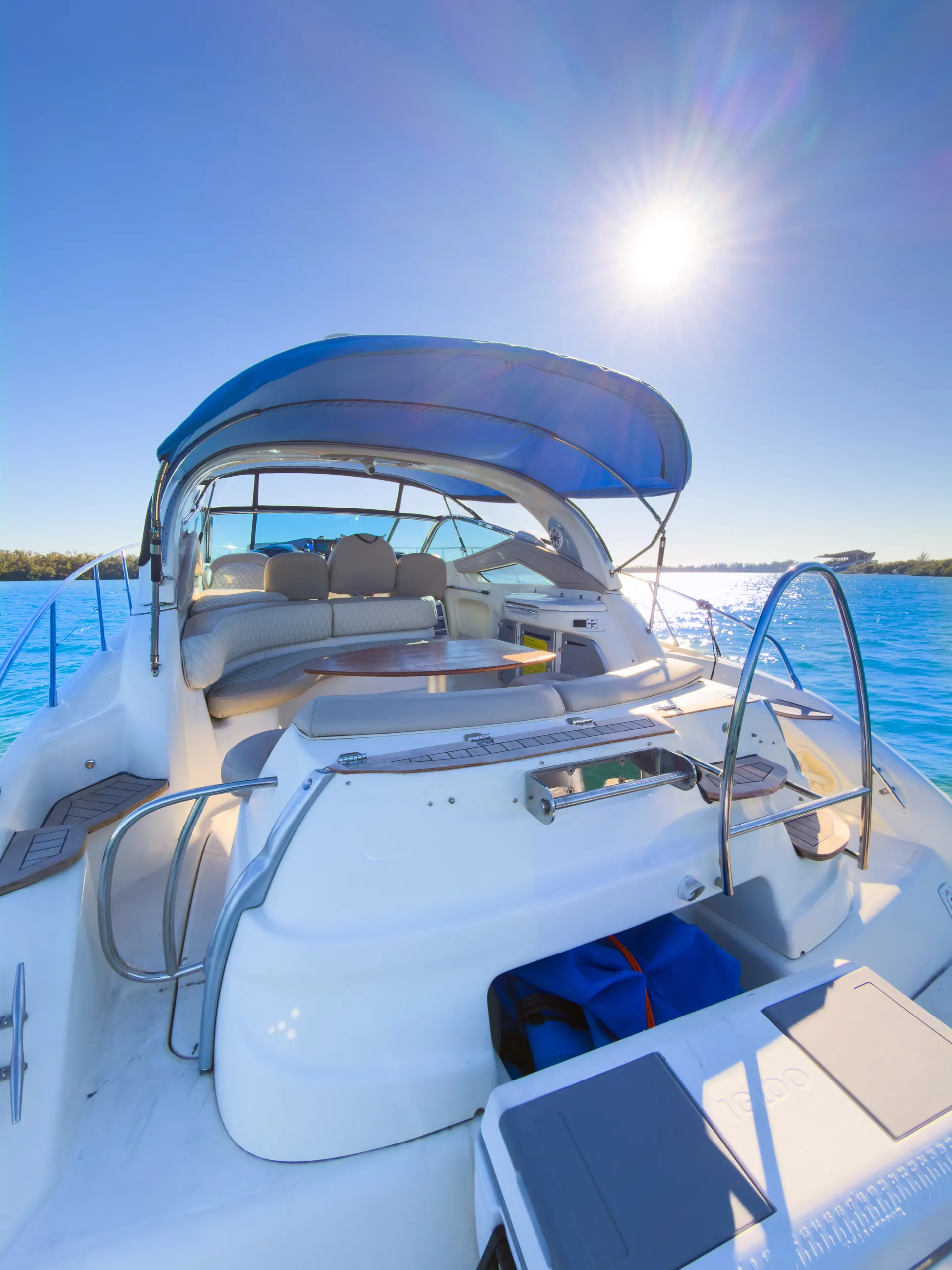 Enjoy "PARIS" 48ft Cranchi Motor Yacht in Miami!!