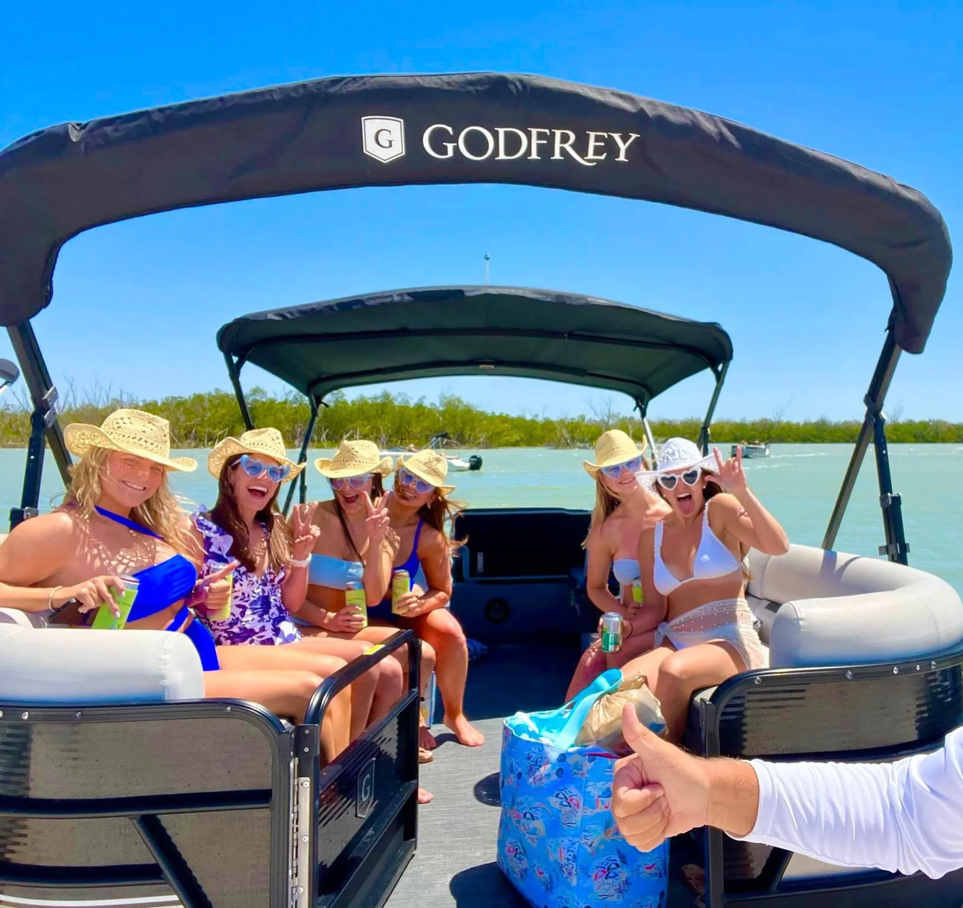 Naples:Keewaydin or Sunset -LUXURY service .All you need included!