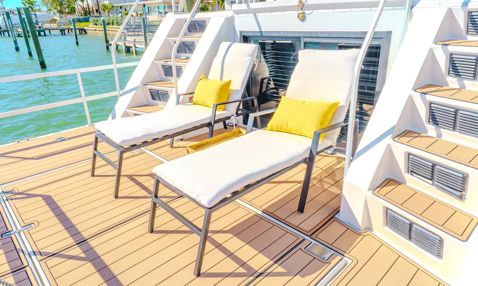 Lulu’s Floating Oasis