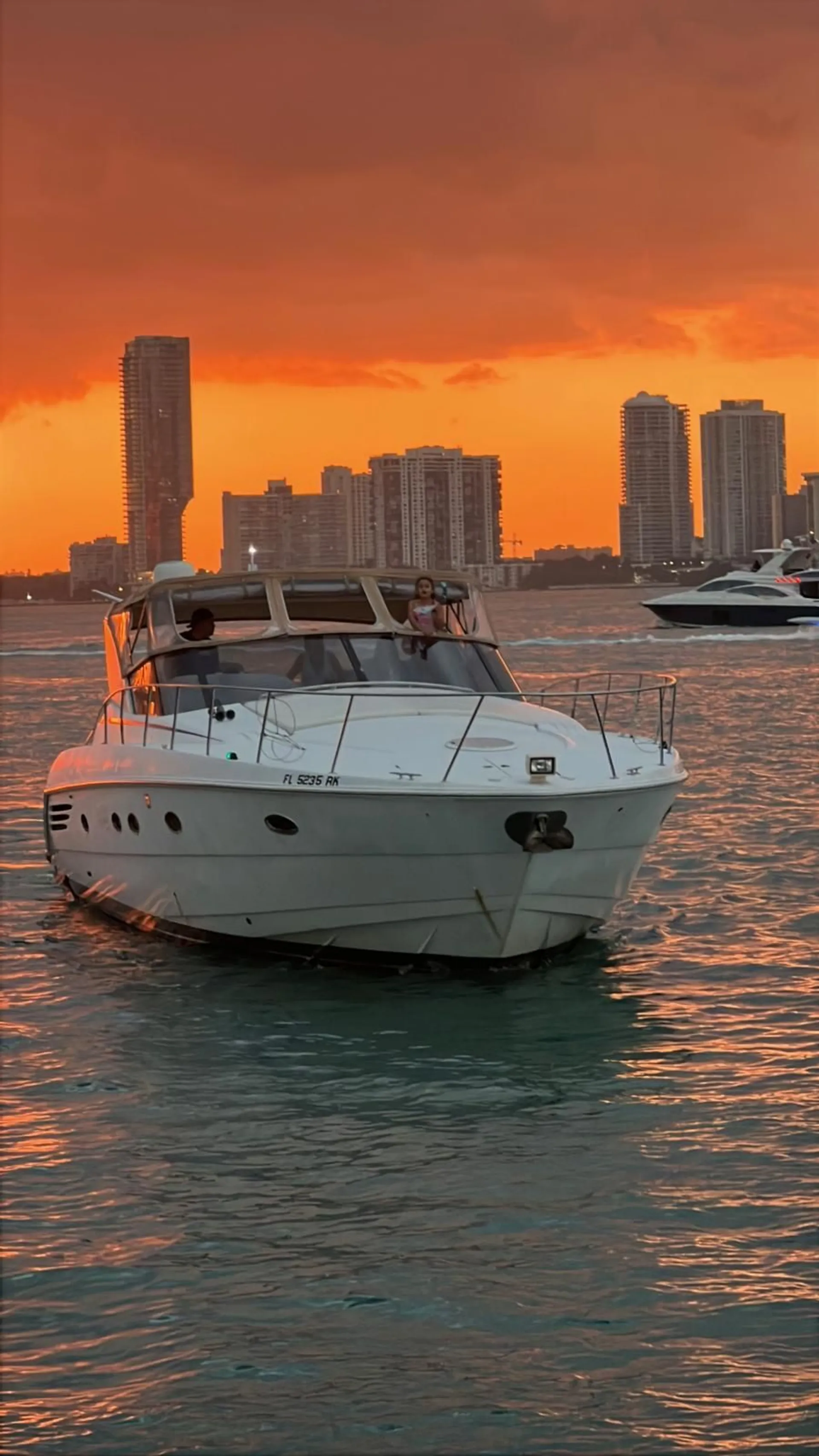 Trojan Yacht 440 express in Miami, FL — photo 3
