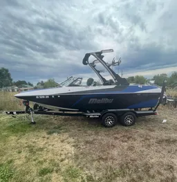 Malibu Wakesetter — 2021 Surf &amp; Family Boat boat photo