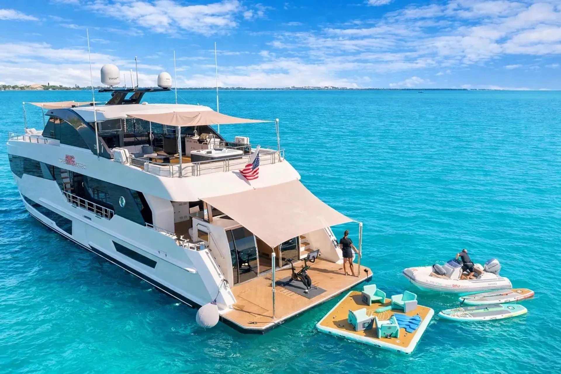 Ocean Alexander 28R in Miami, FL — photo 2