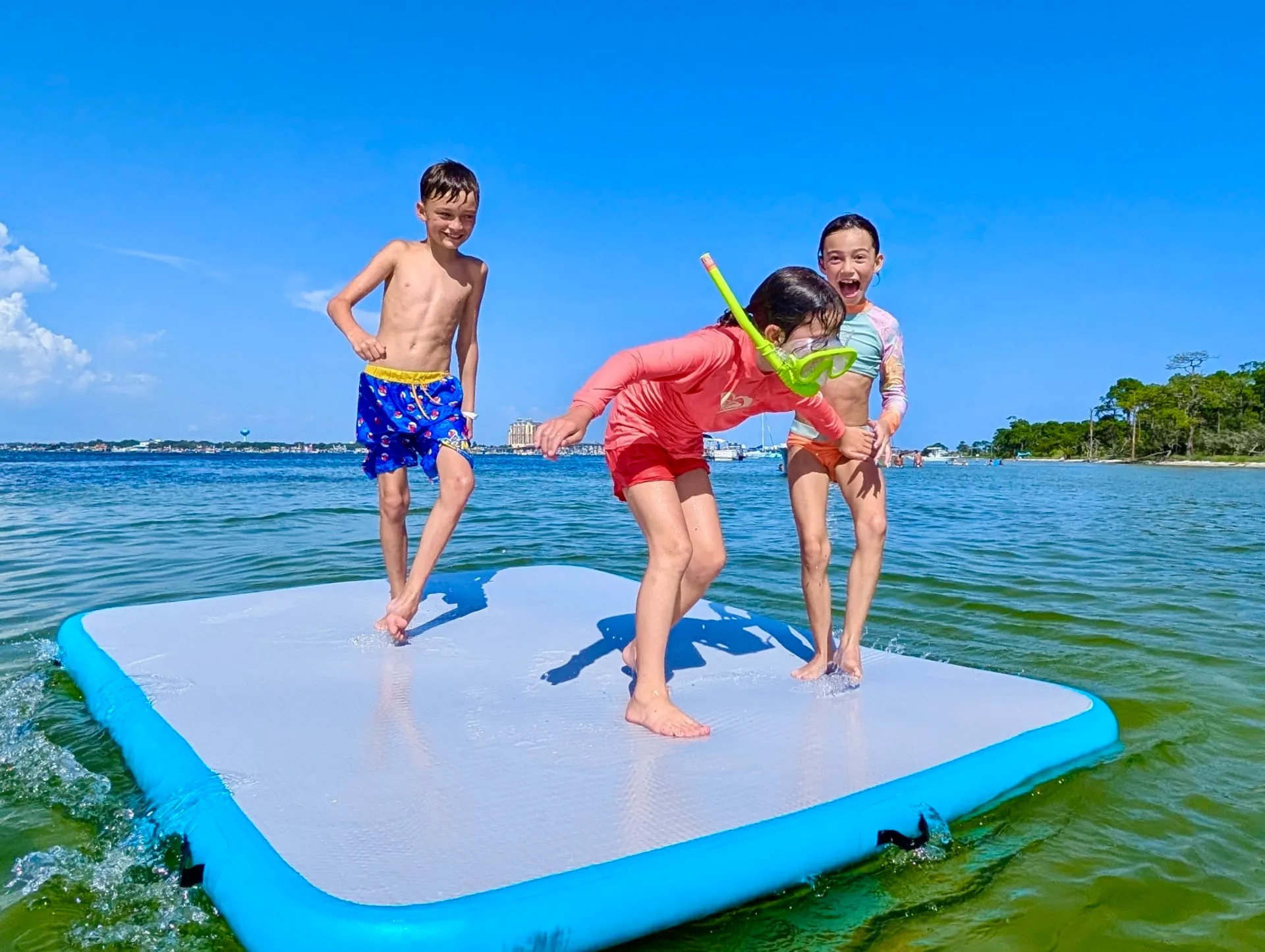 2023 Bentley, ride in style at Crab Island with a local!!