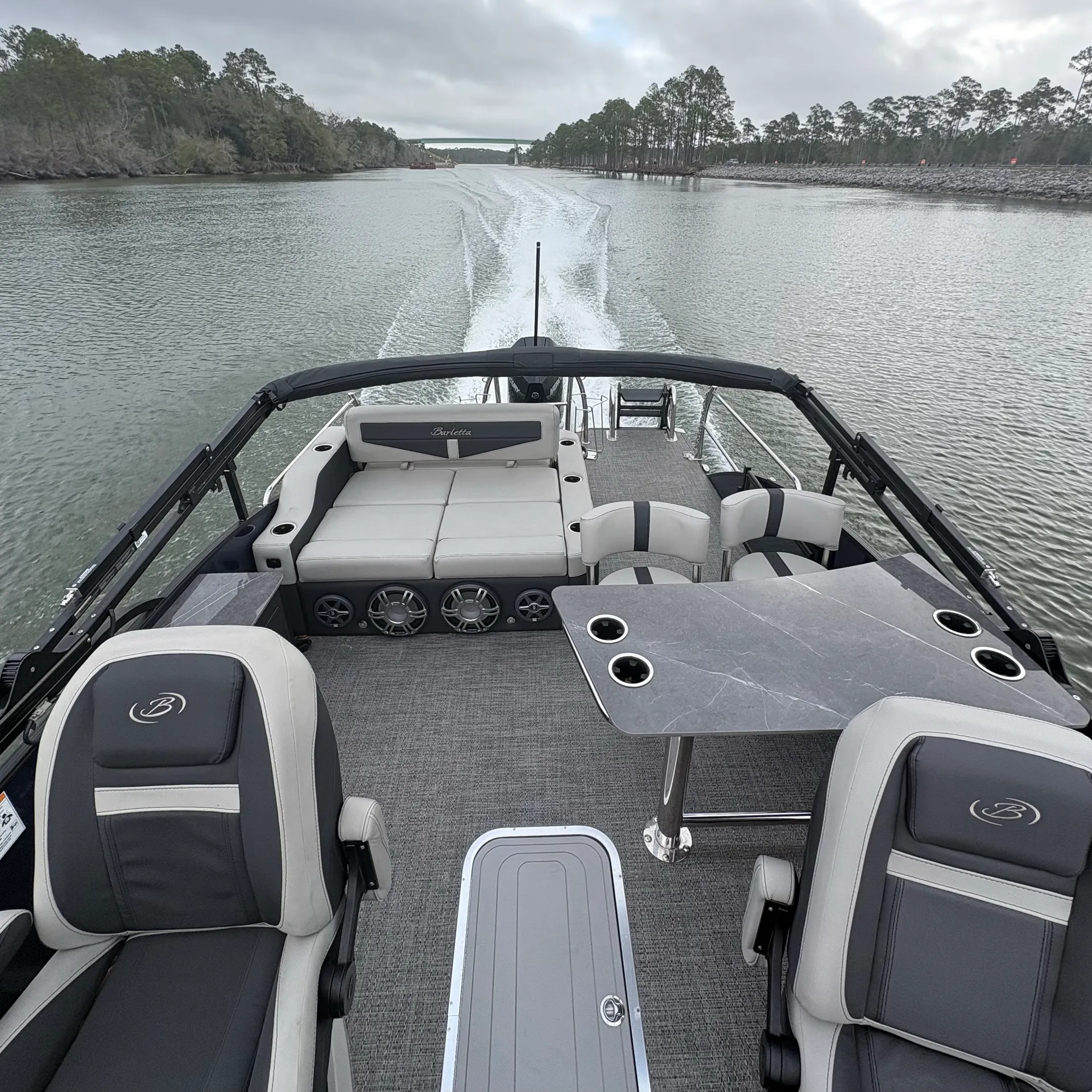 2025 Barletta Tritoon C24UE
