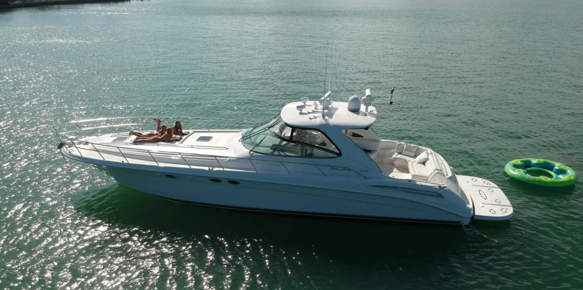SEA RAY BOATS 540 COCKPIT MOTOR YACHT in Miami, FL — photo 3